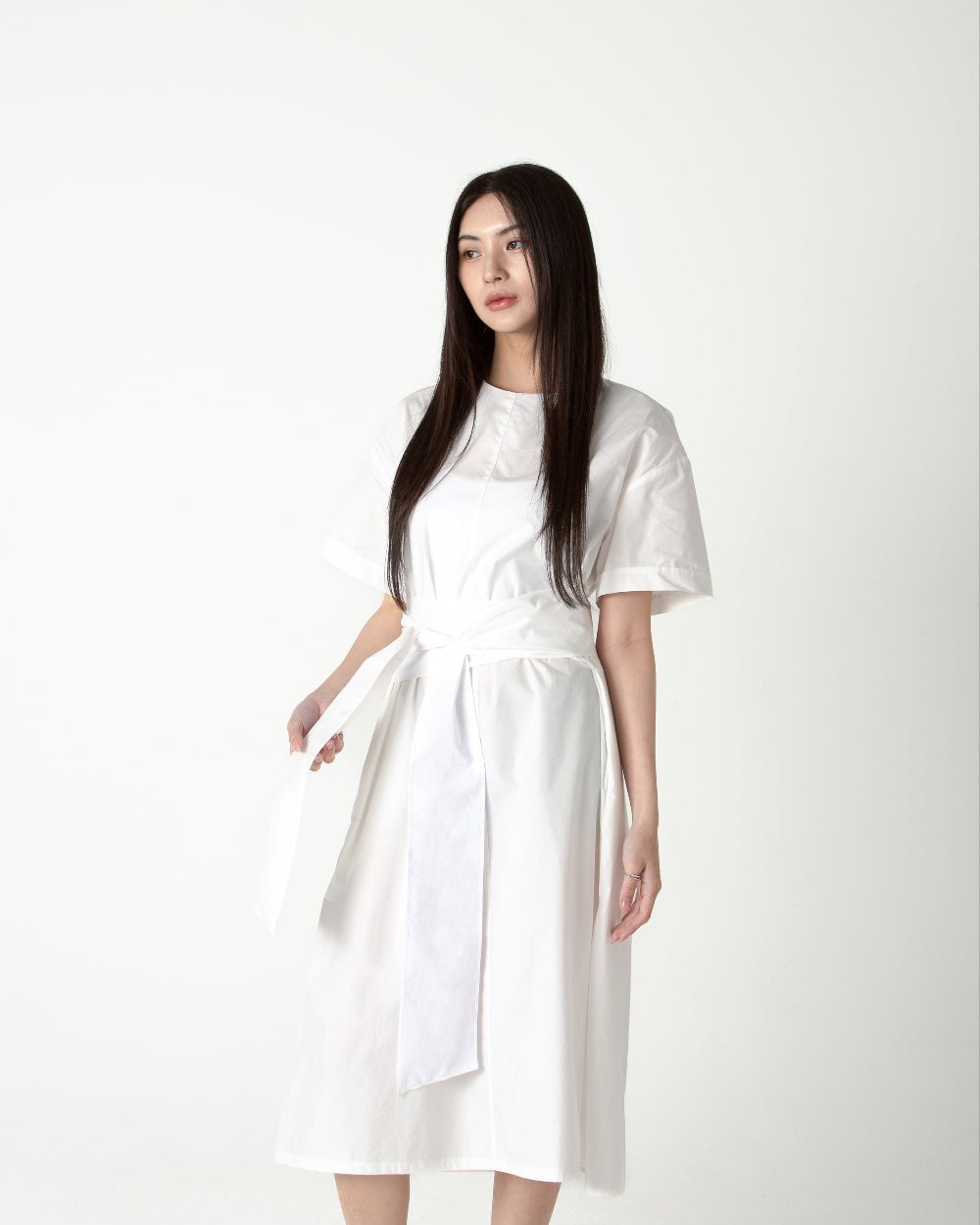 SAERO COLLECTIVE | Wrapline Dress | White
