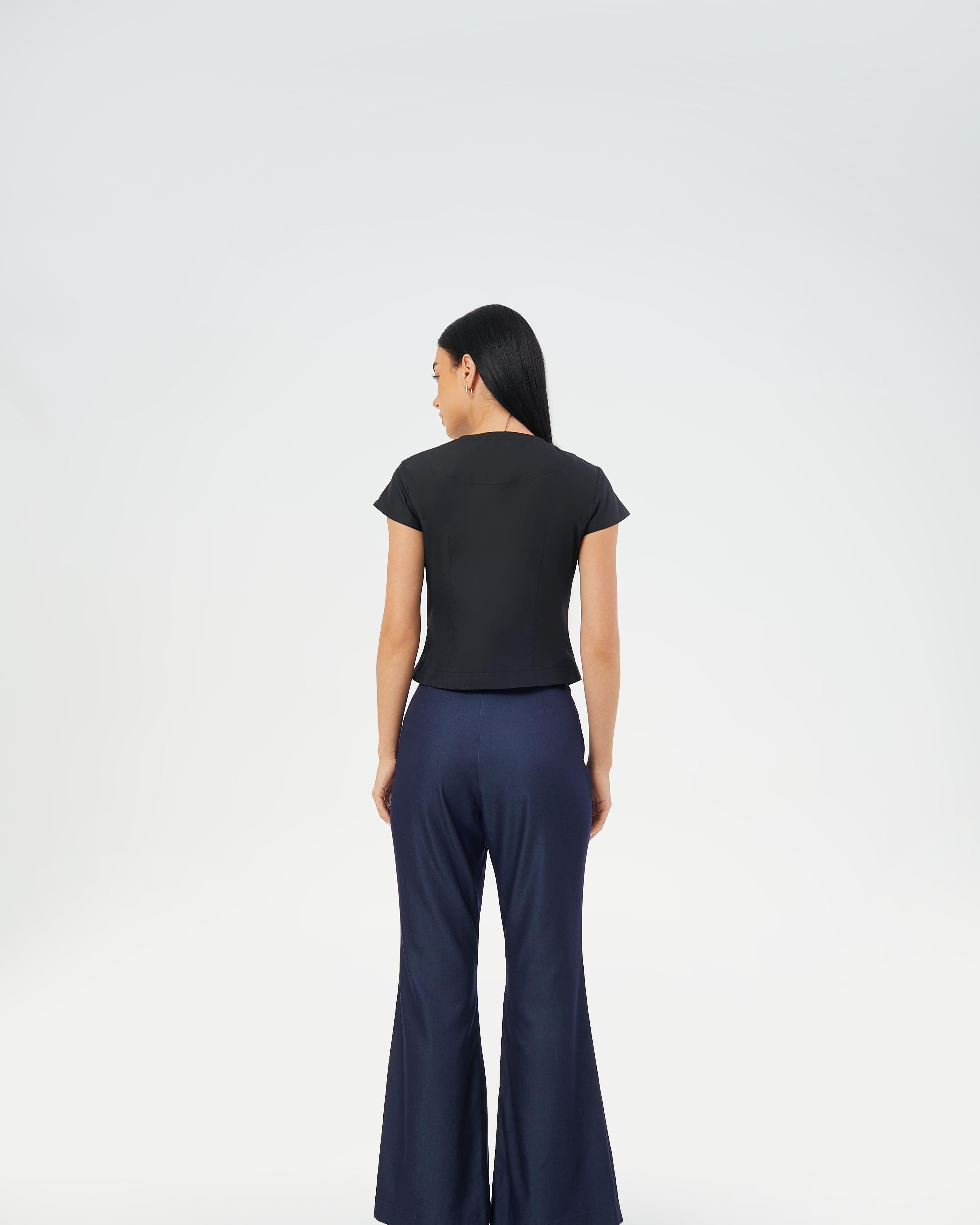 CAELI ECO LUXE | Tailored Button Top