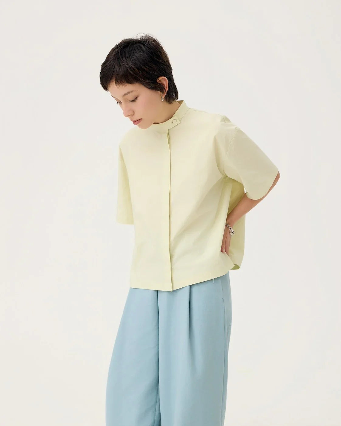 3EIGHTH | UTSURO Crop Shirt in Pandan Green