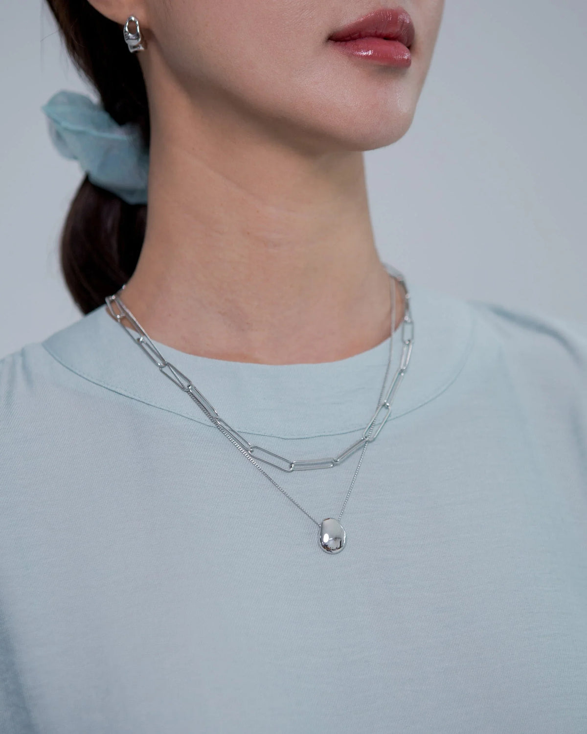 SAERO COLLECTIVE | Bulb Pendant Necklace