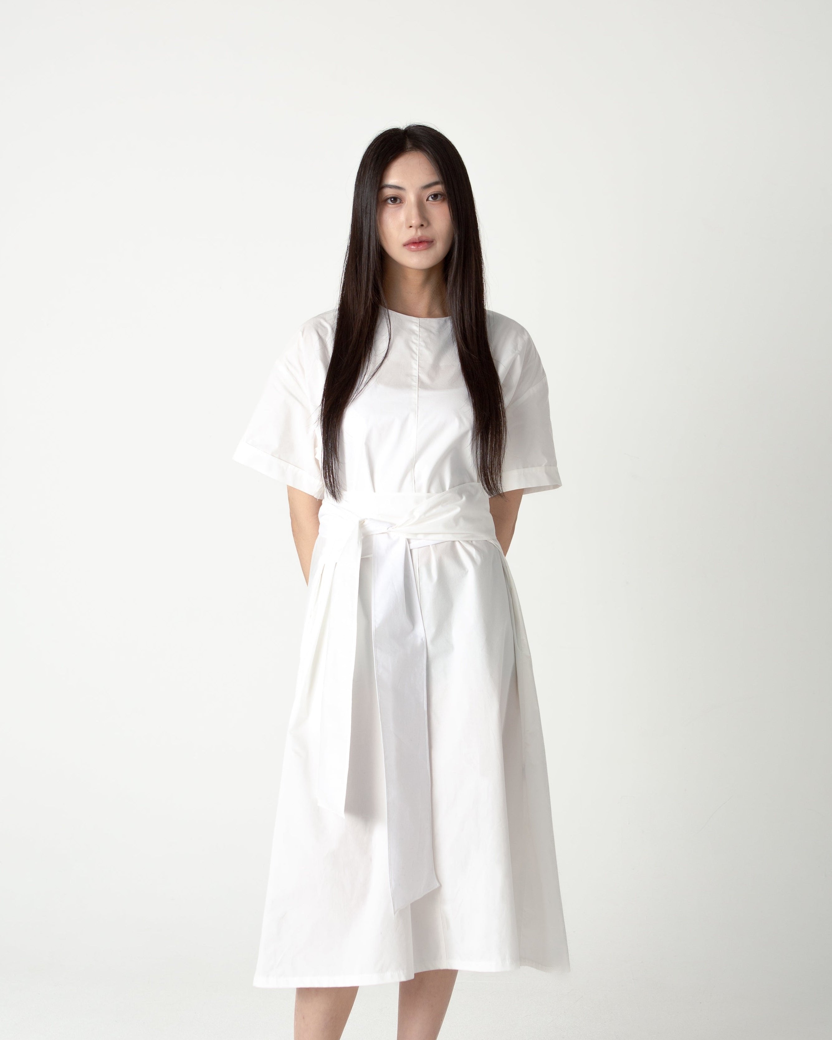 SAERO COLLECTIVE | Wrapline Dress | White