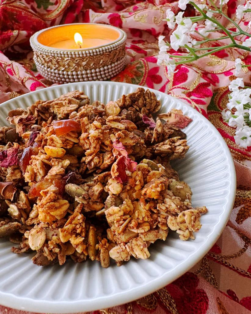 EVERIDAY | Cardamom Rose Granola