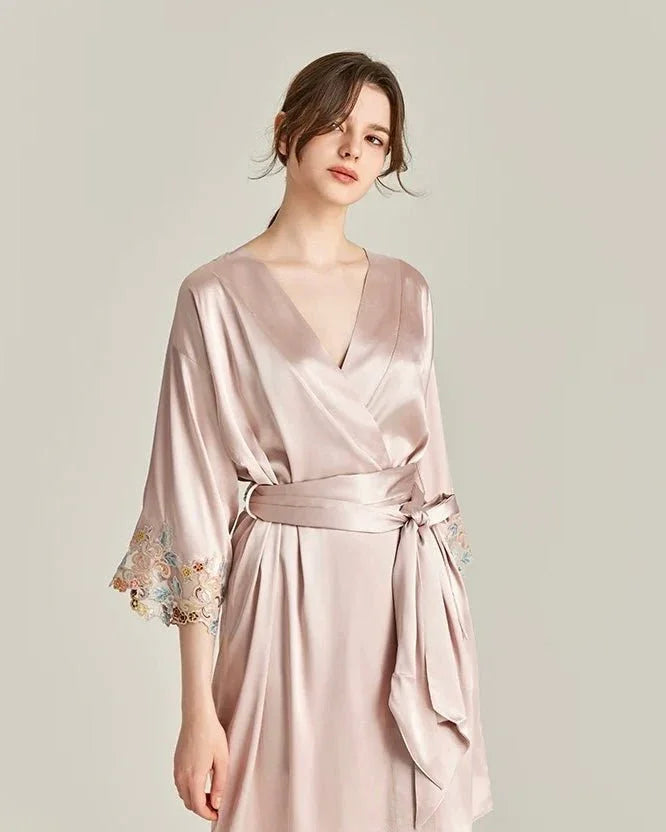 BELLS & BIRDS | Florentine Mulberry Silk Robe (Rose)