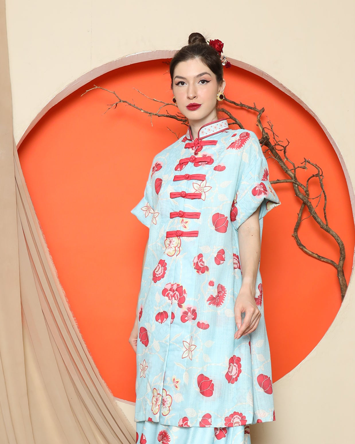 KANZI COLLECTION | Blue Floral Cheongsam Skirt Set