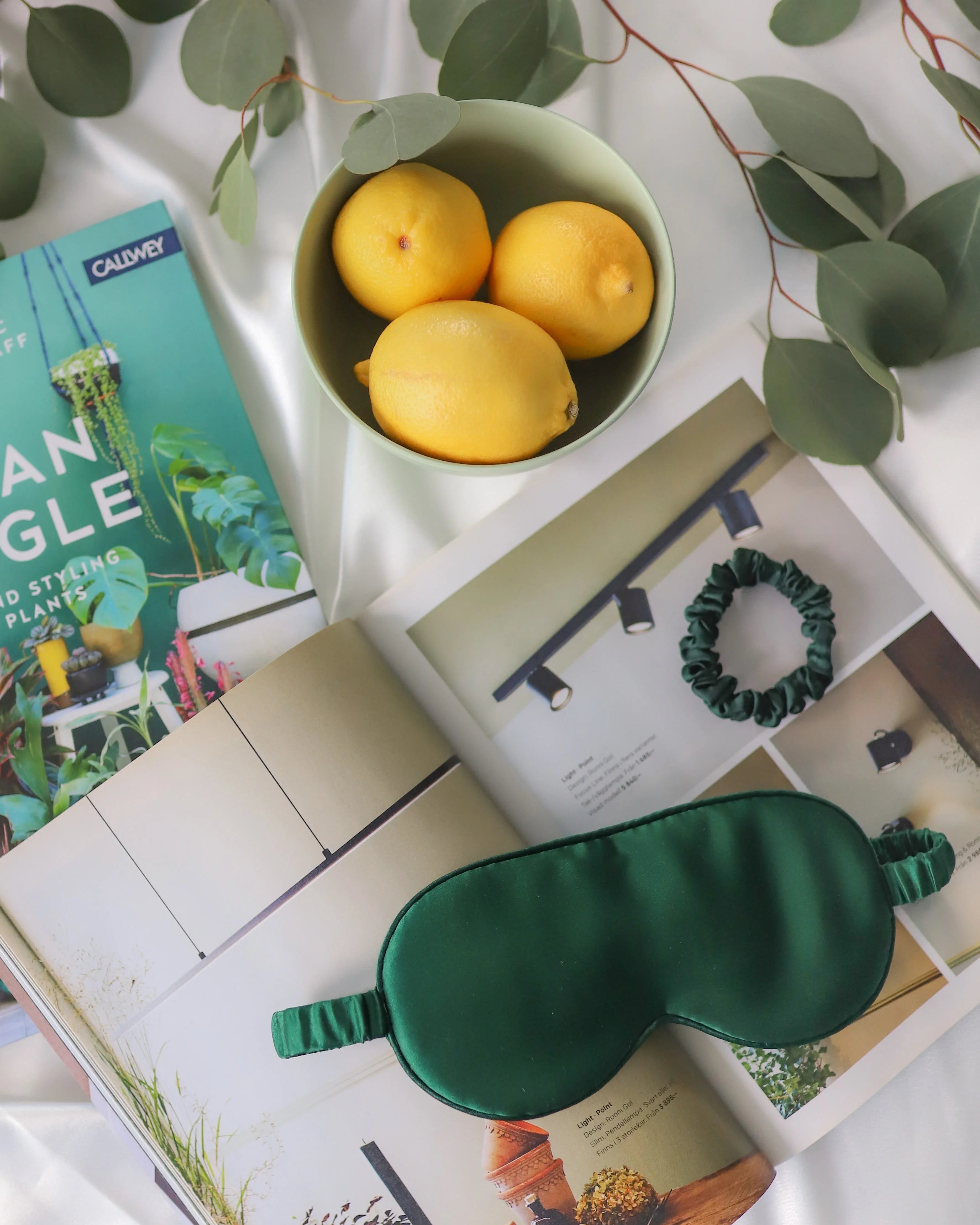 BELLS & BIRDS | Mulberry Silk Eye Mask