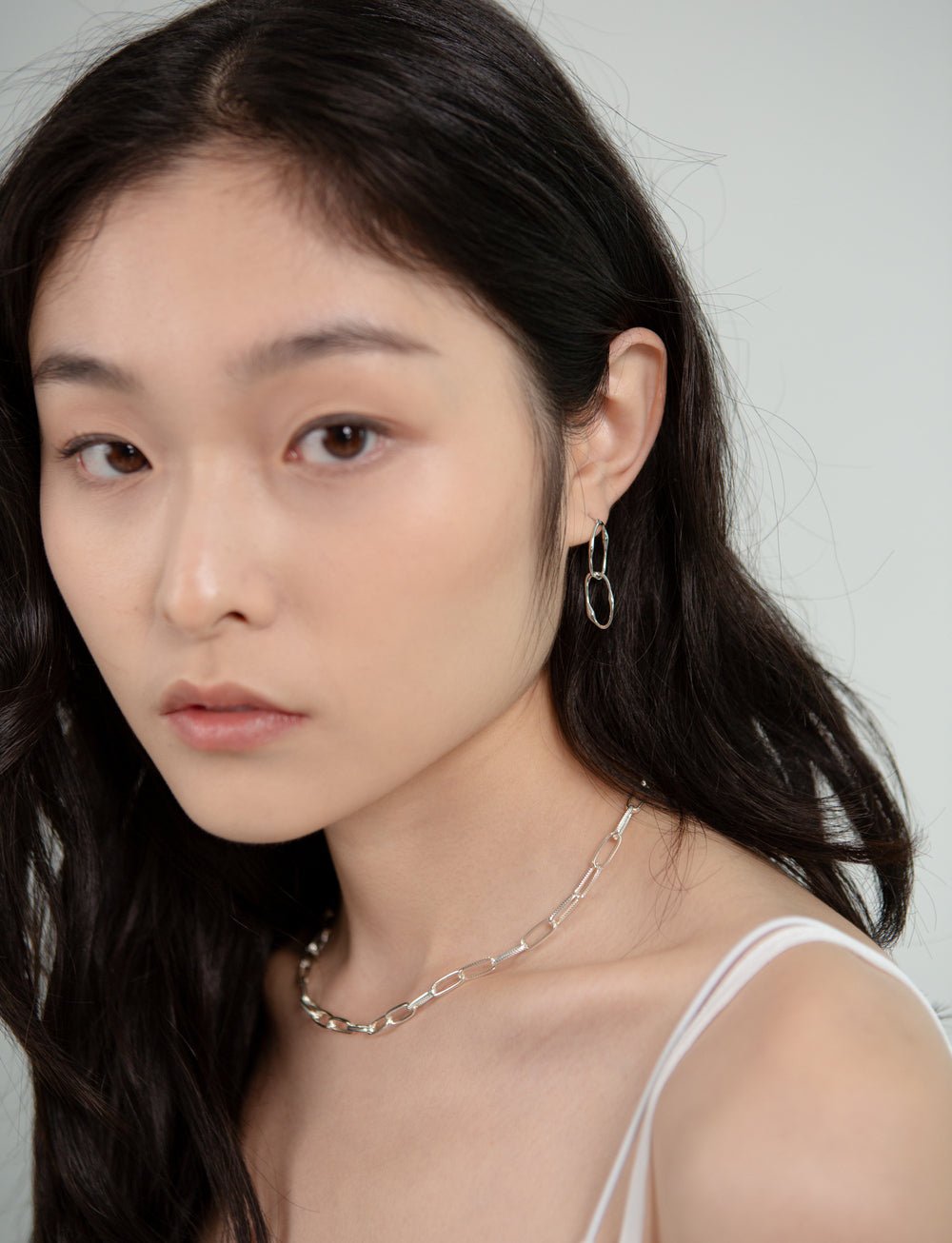 SAERO COLLECTIVE | Raindrop Earrings | Gold