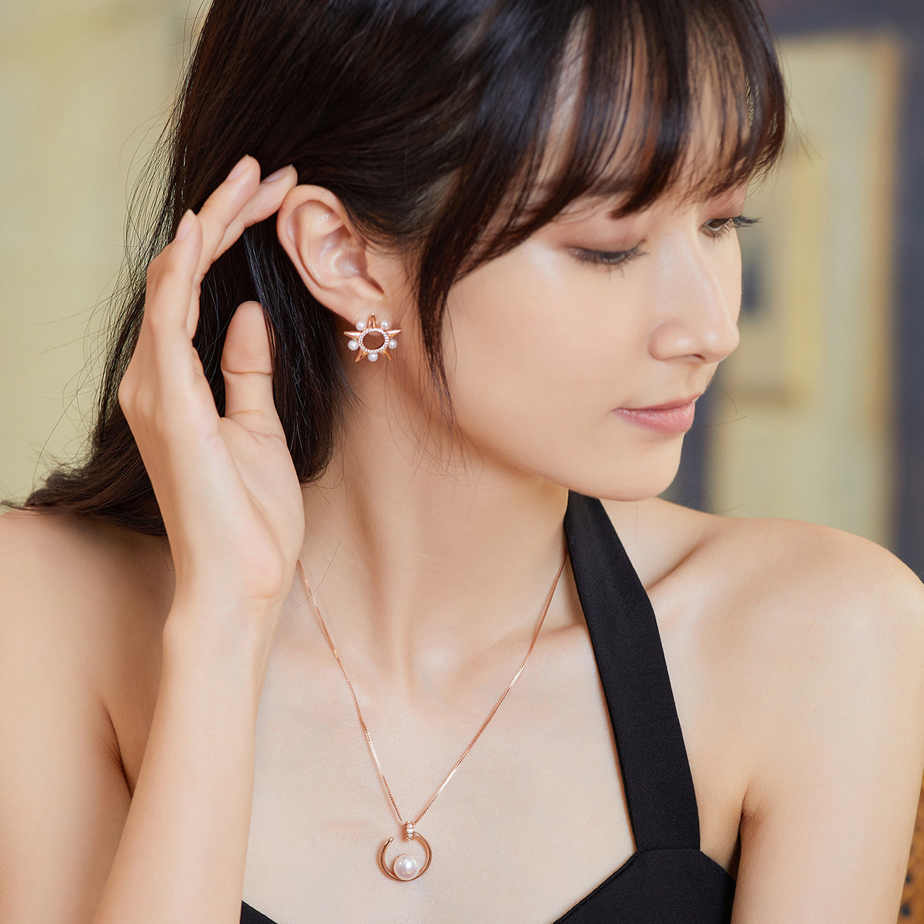 PEARLY LUSTRE | Asian Civilisations Museum Freshwater Pearl Earrings WE00226 | ACM Collection