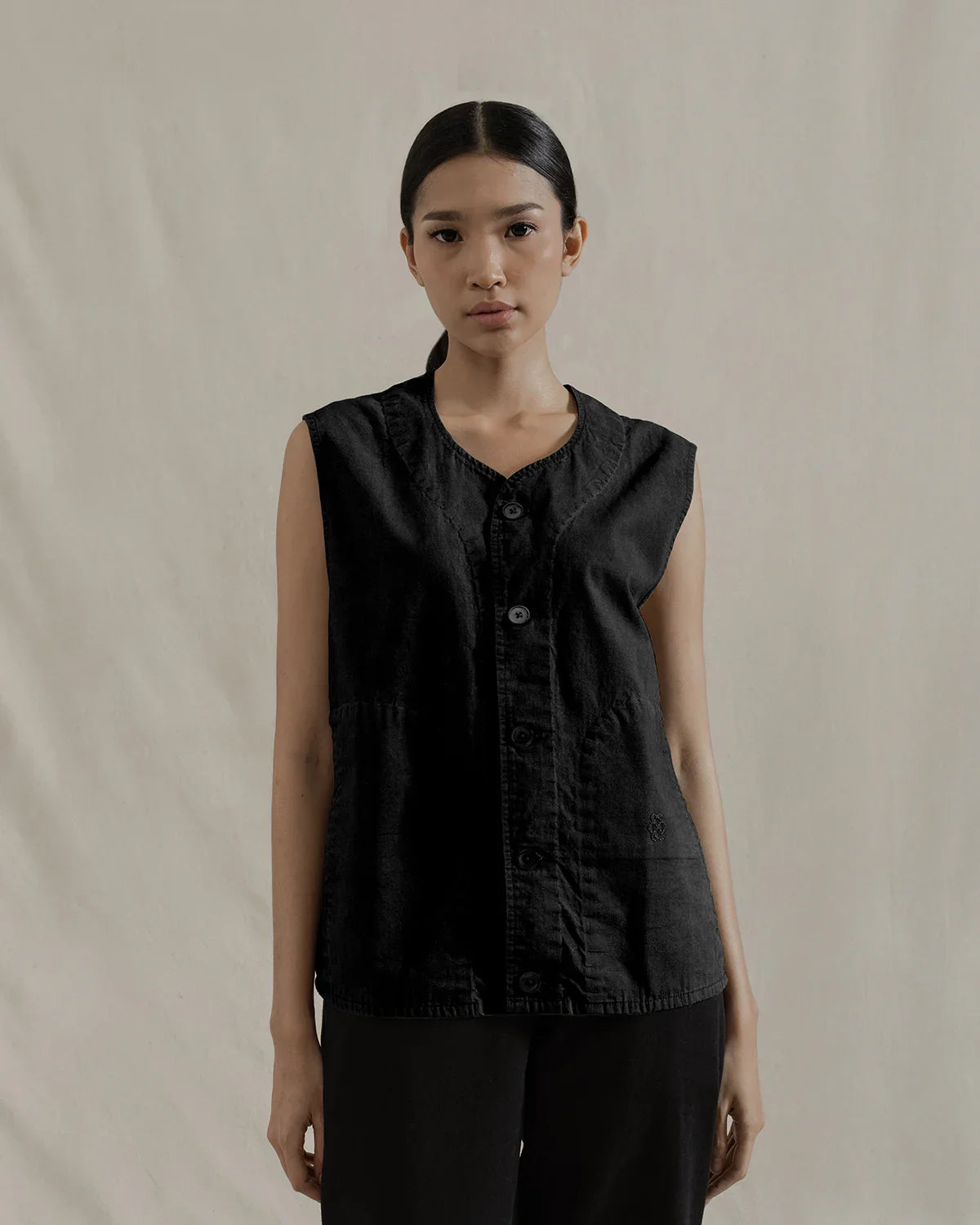 SUKKHA CITTA | HARA - Vest