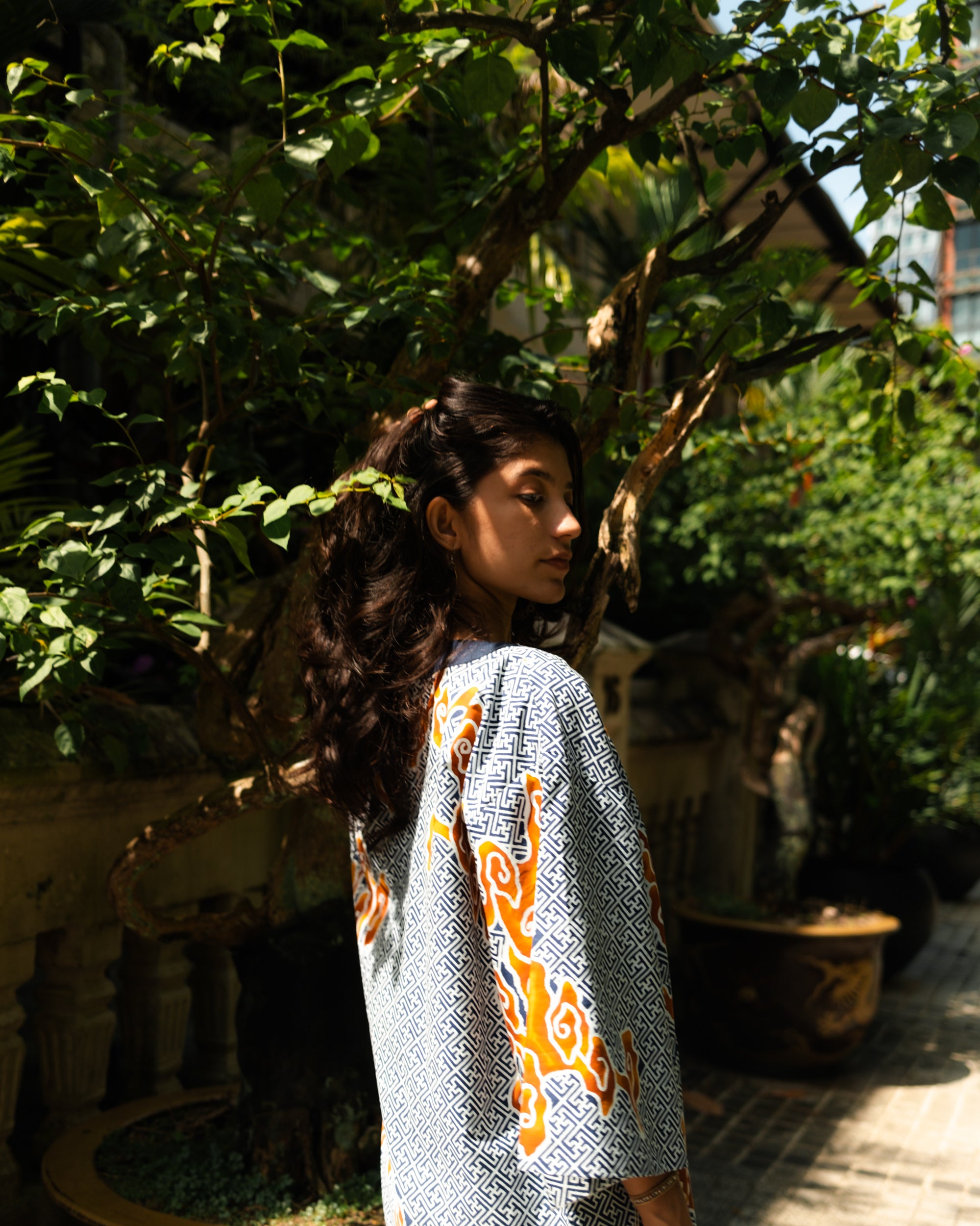 STUDIO GYPSIED | Batik Unisex Jacket In Tumbuh Indigo