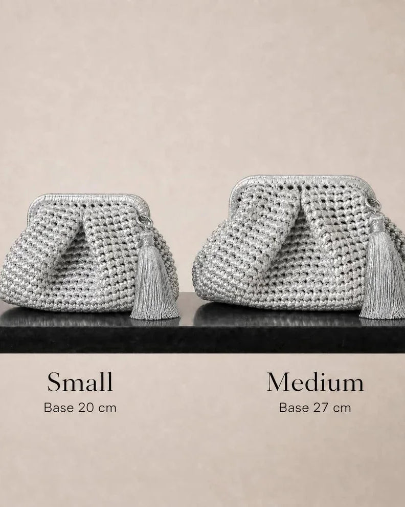 DESTI SAINT | Metallic Weave Clutch | Silver