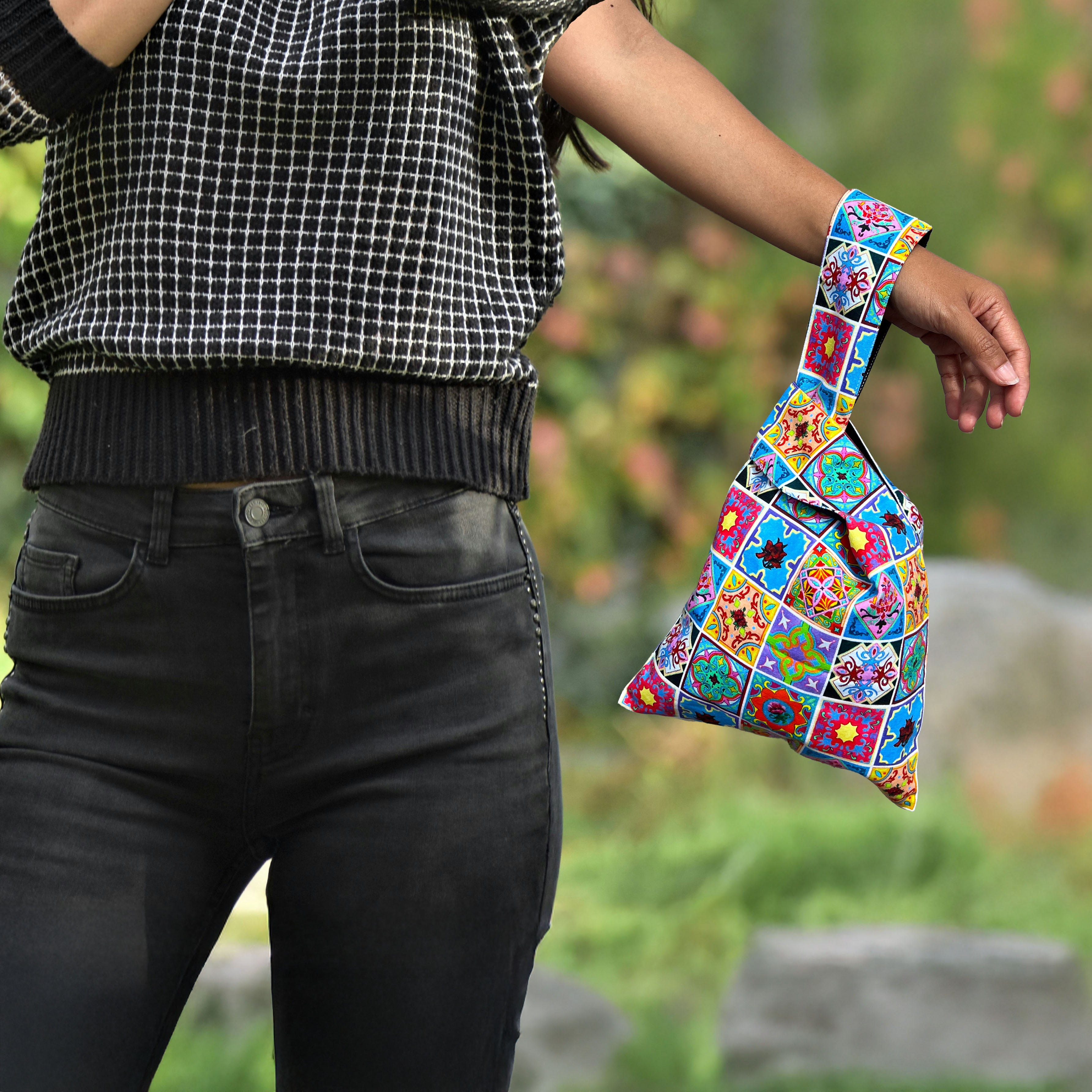 KELLY SER ATELIER | Knot Bag: Heritage Tiles