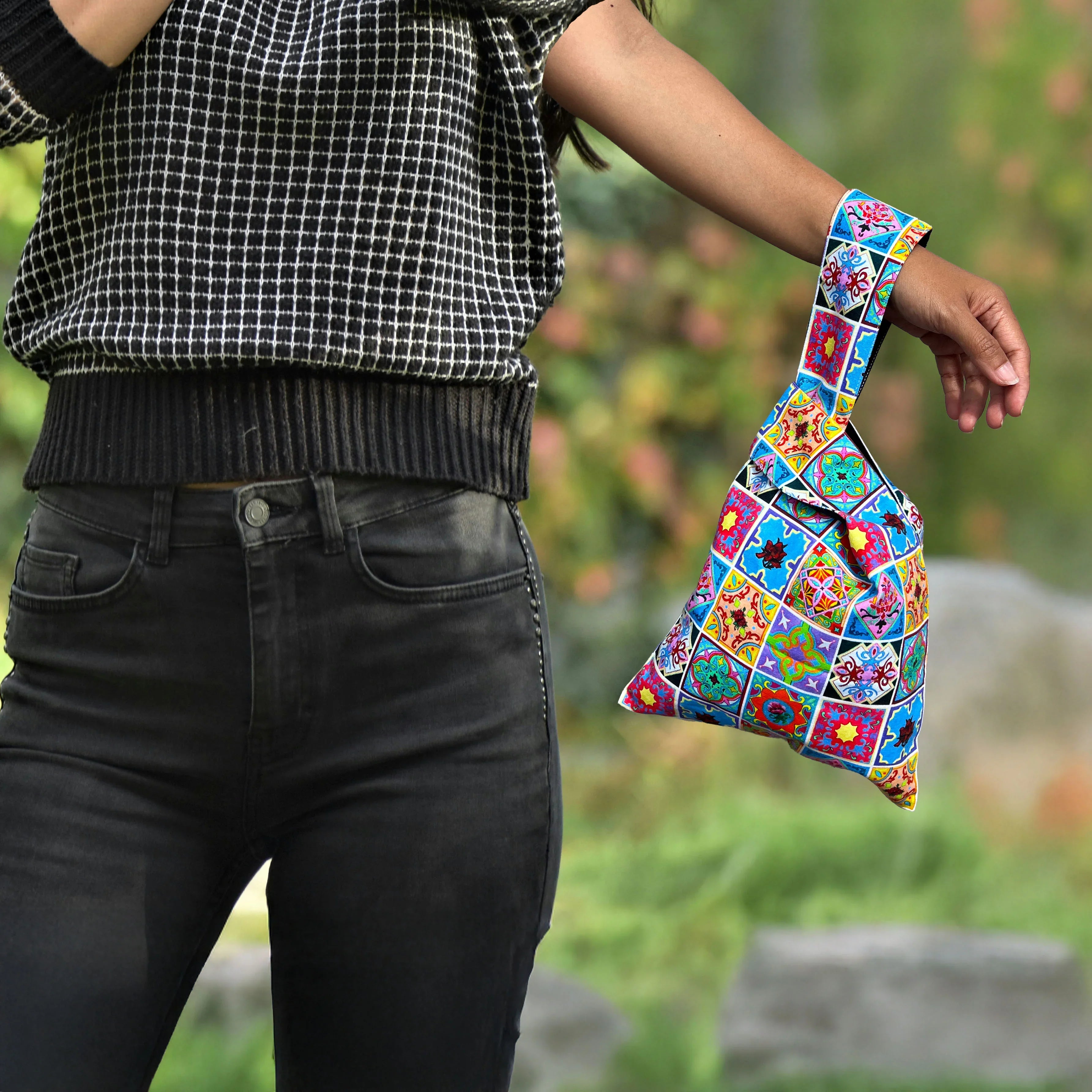 KELLY SER ATELIER | Knot Bag: Heritage Tiles