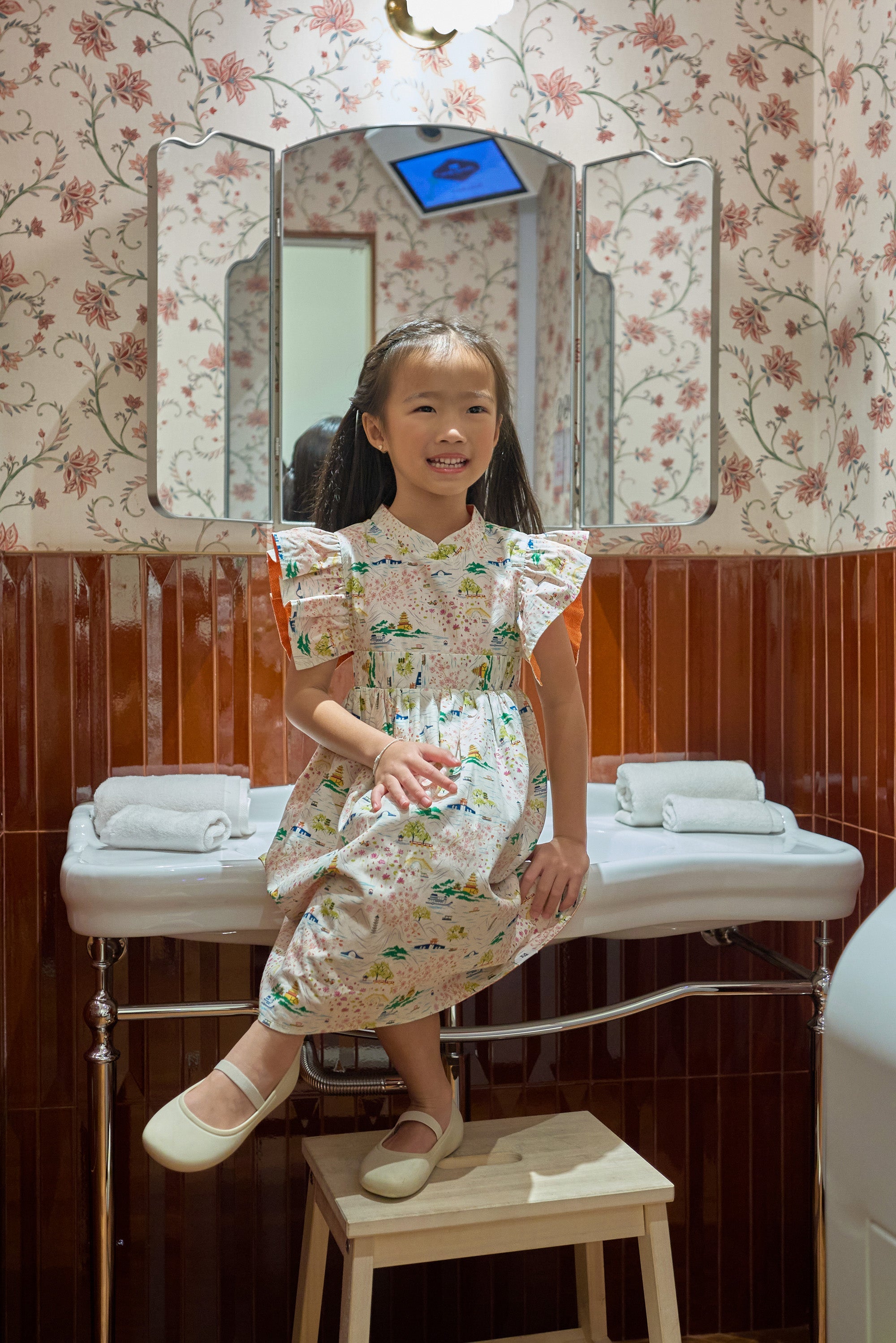 MAISON Q | Little Cavalry Reversible Flared Sleeves Cheongsam