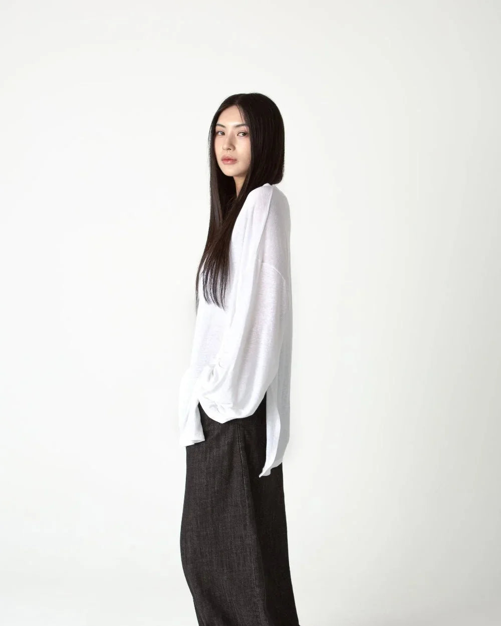 SAERO COLLECTIVE | Myeon Long Sleeve Top | White