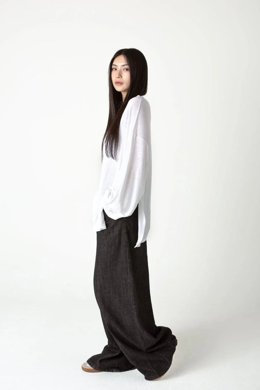 SAERO COLLECTIVE | Myeon Long Sleeve Top | White