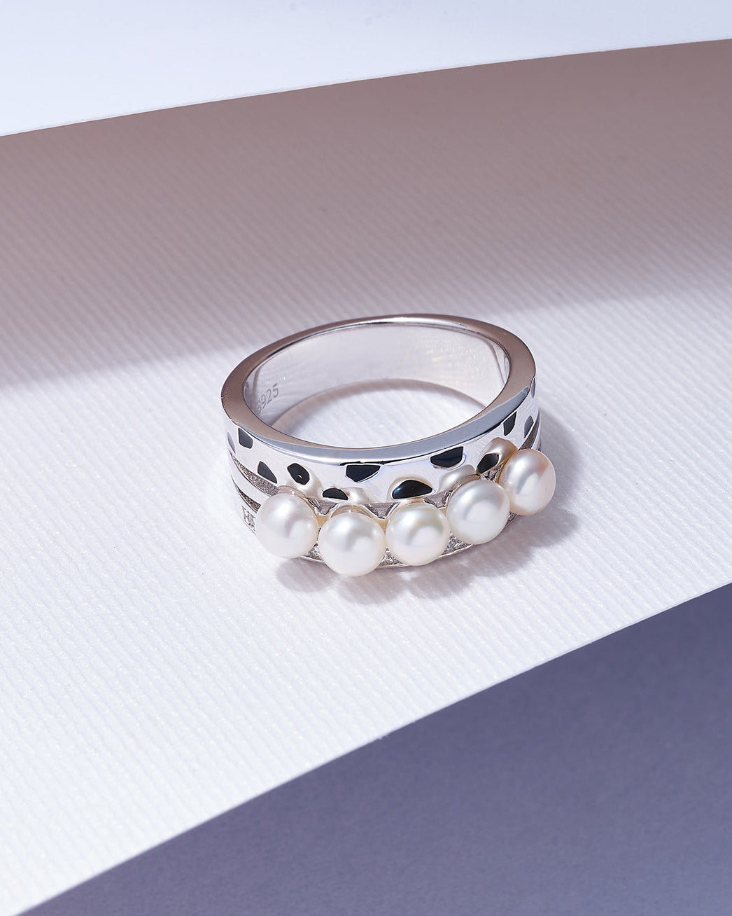 PEARLY LUSTRE | Cheetah Print Pearl Ring WR00263 | SAFARI