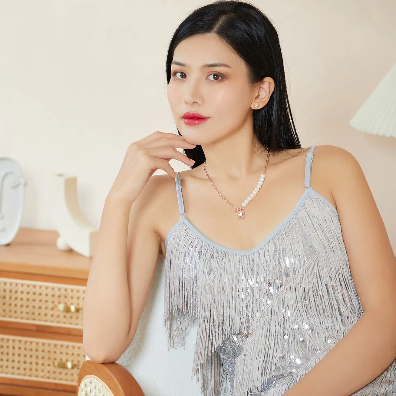 PEARLY LUSTRE | Asian Civilisations Museum Freshwater Pearl Earrings WE00231 | ACM Collection