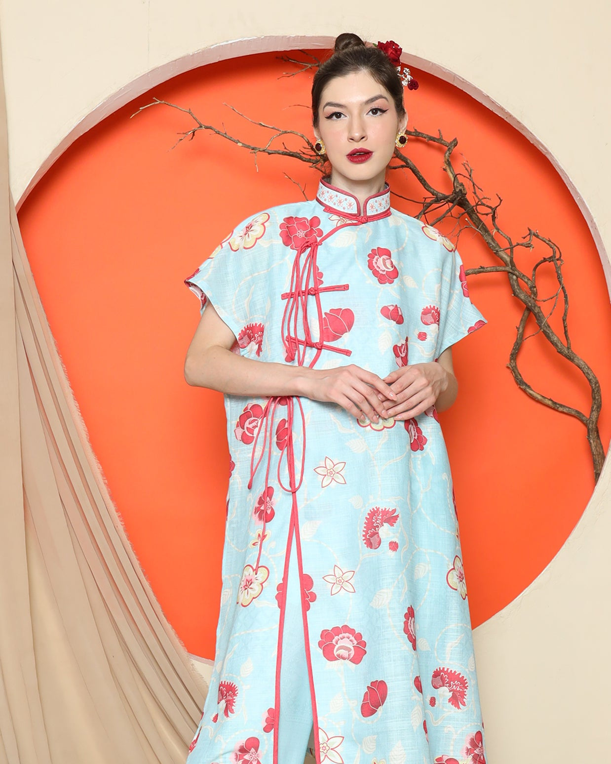 KANZI COLLECTION | Blue Oriental Floral Cheongsam Pant Set