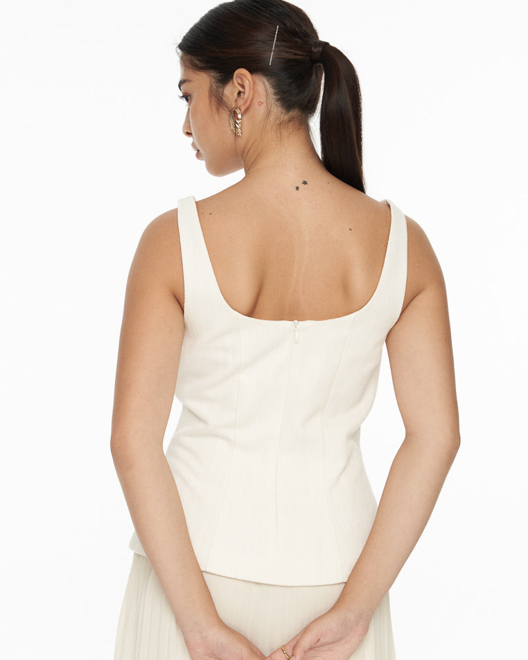 DRESSINGPAULA | Scoop Neck Cotton Top