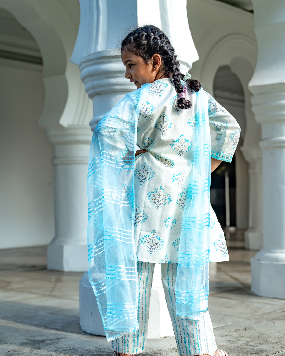 NIMBU | Gul Blue Girls Kurti With Pants Set In Cotton With Net Dupatta