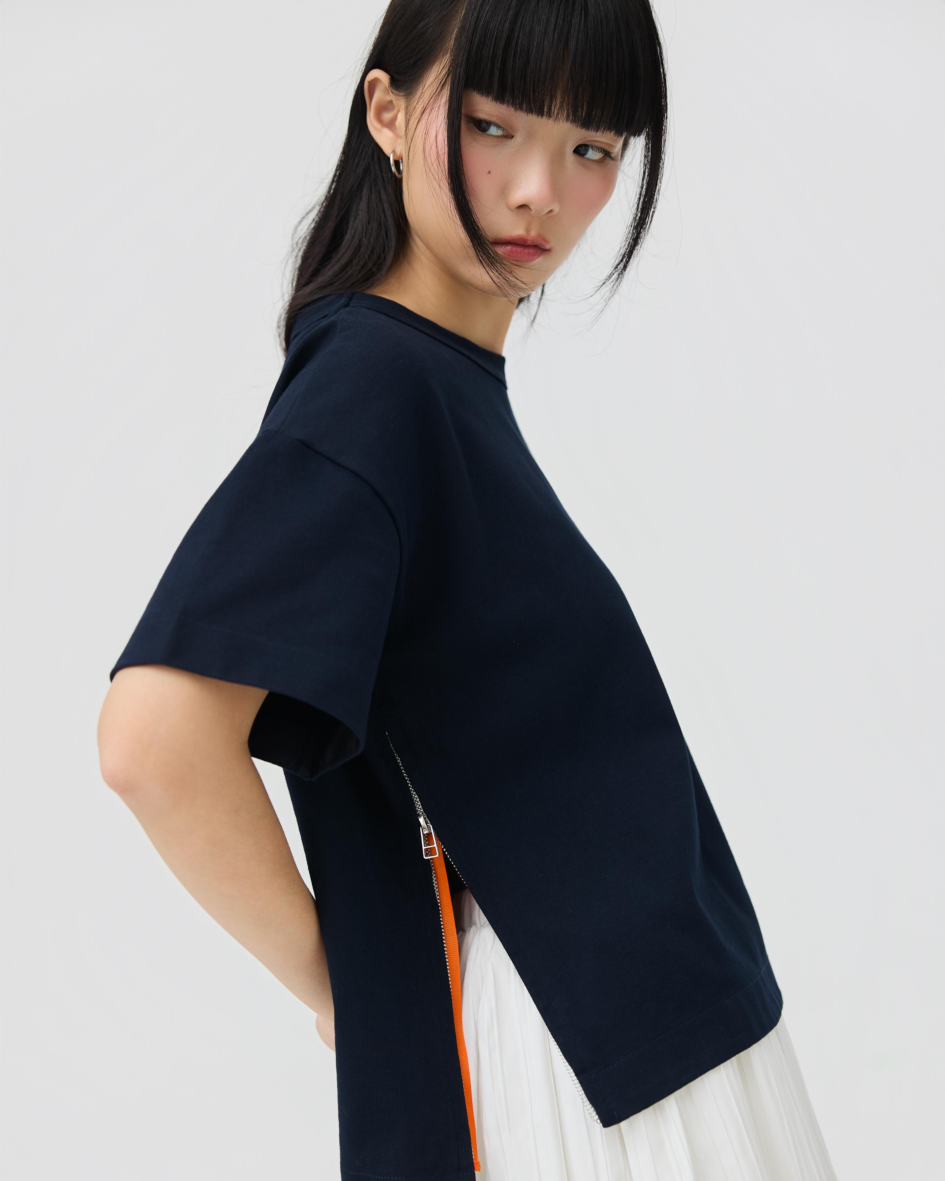 3EIGHTH | Sokko Zip Tee In Navy