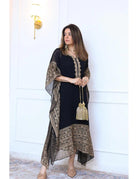 JINDER'S | Black Georgette Kaftan