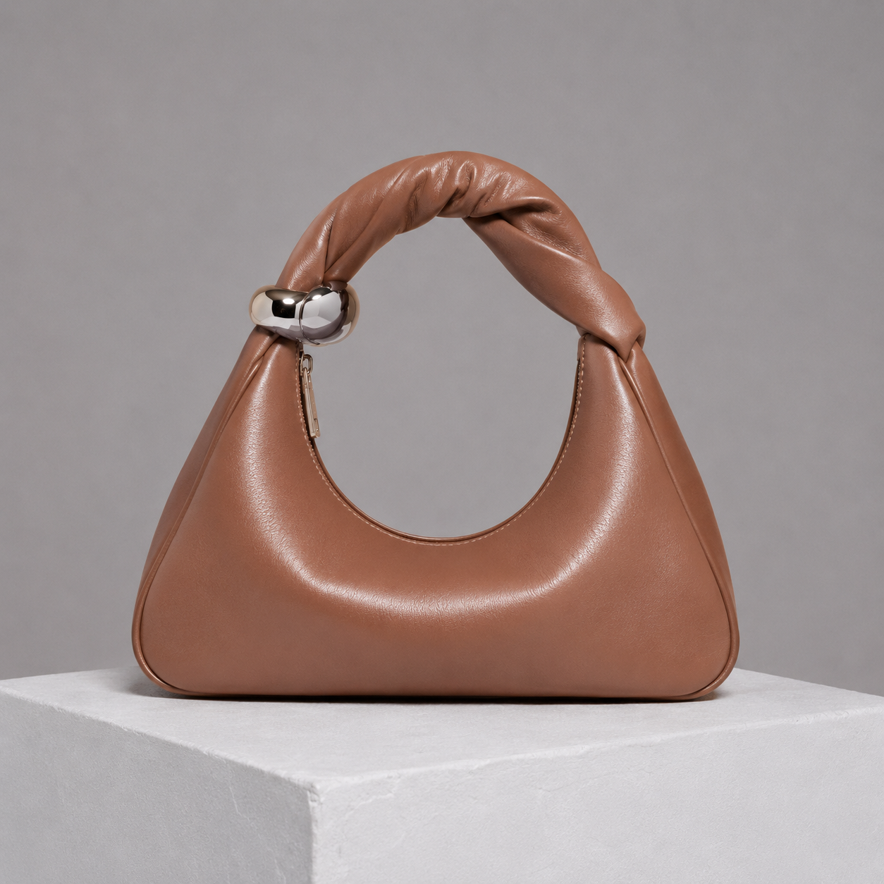 WU HAUS | Orbit Lightweight Tan Leather Sculptural Bag