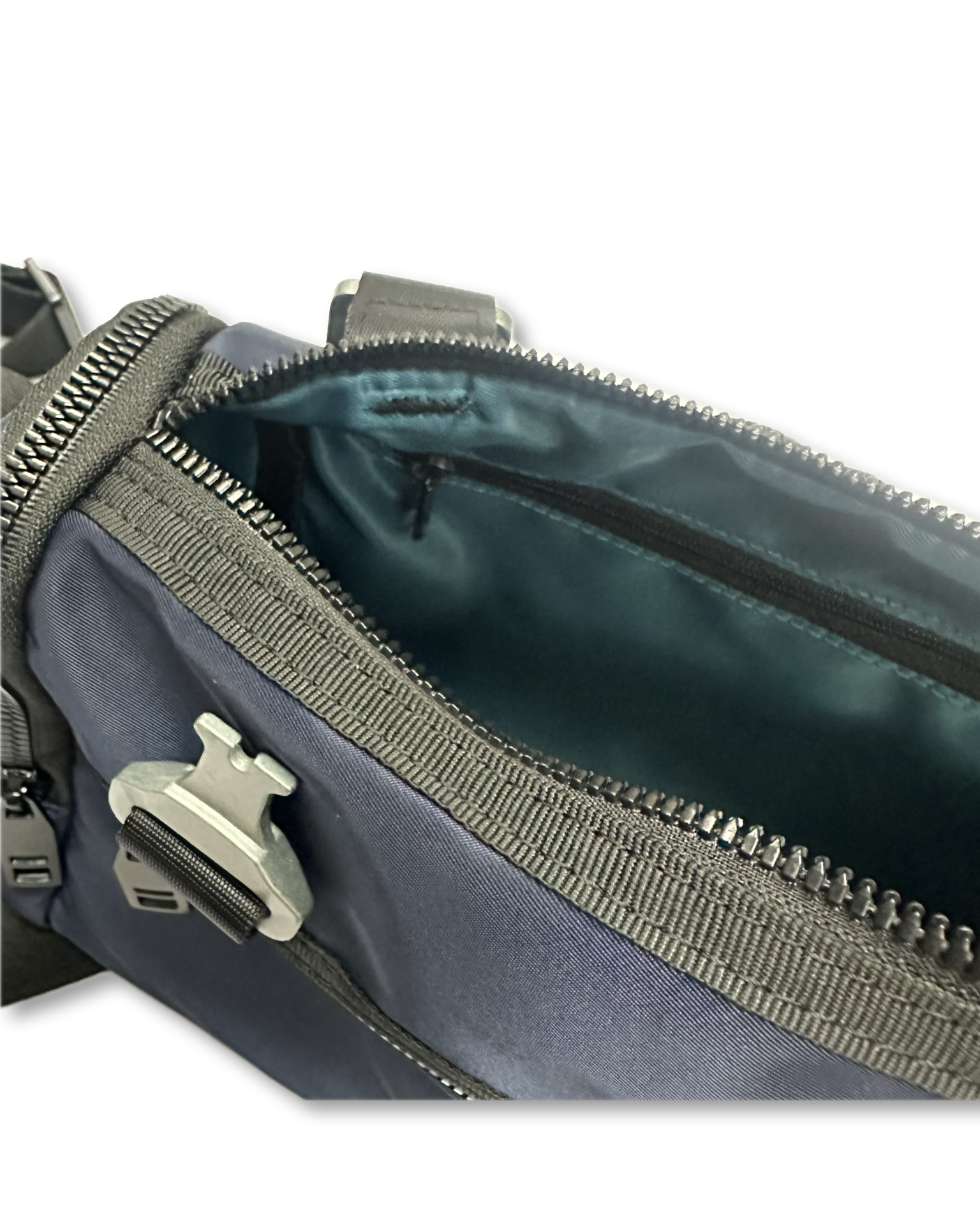 SPARROW GREEN | Tyler Sling Bag