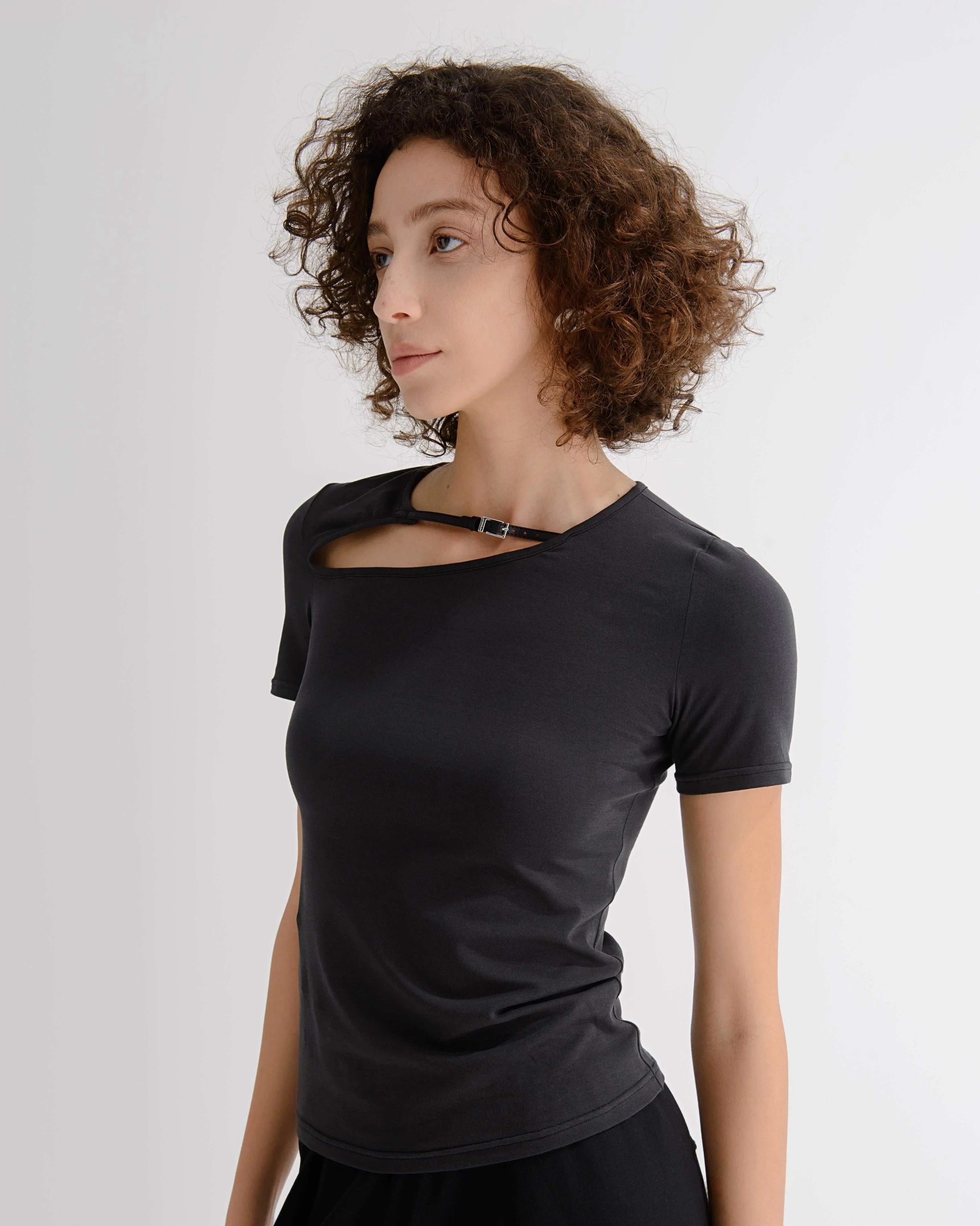 LAYERPLAN | Cotton Stretch Noa Buckle Cotton T-Shirt