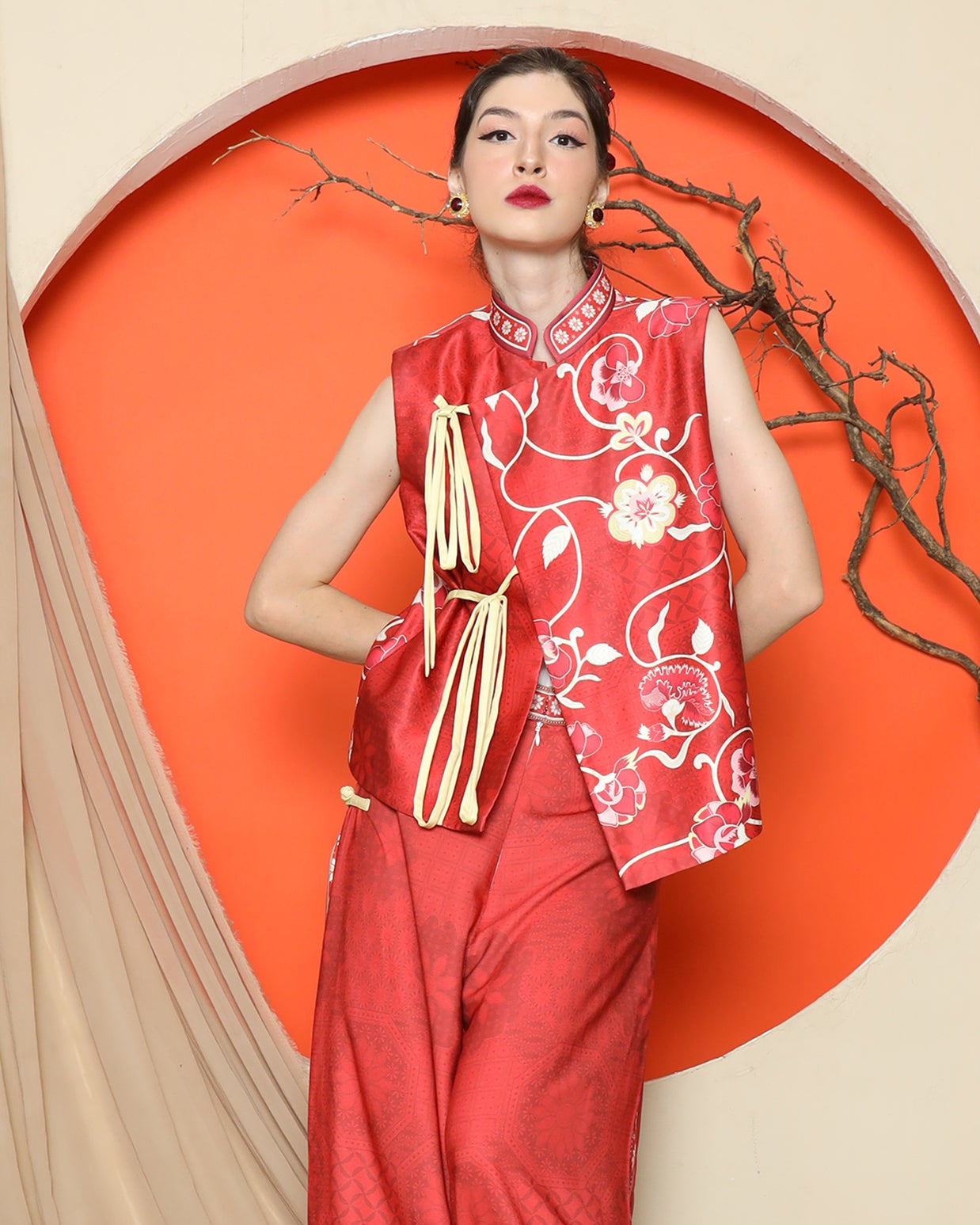 KANZI COLLECTION | Red Cheongsam Floral Vest With Floral Pants Set