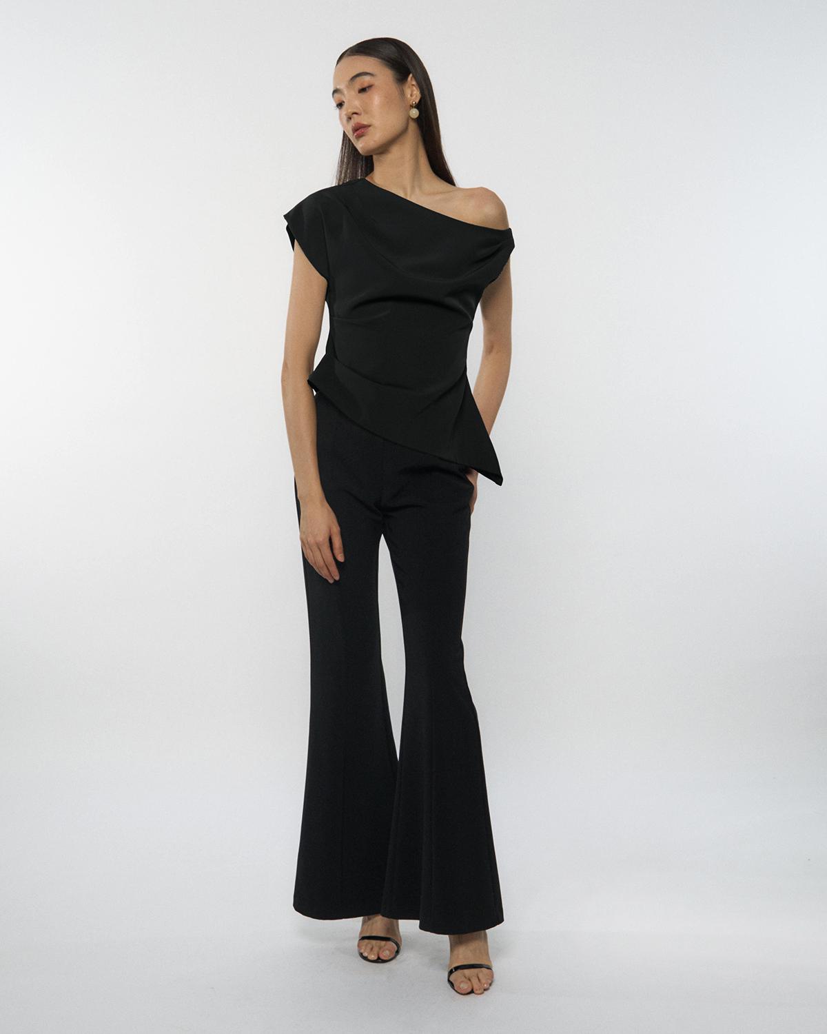 DRESSINGPAULA | Asymmetrical Drape Top
