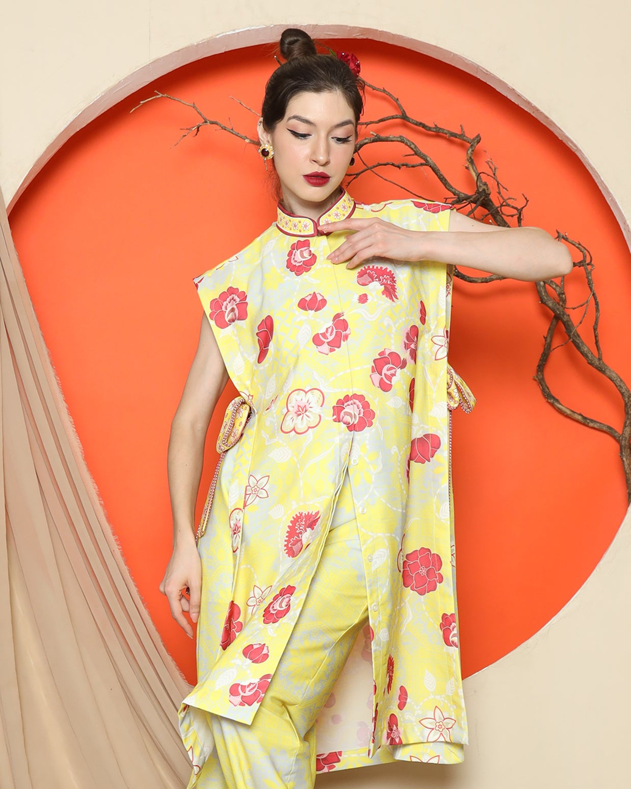 KANZI COLLECTION | Yellow Vest Kimono Jacquard Floral Pant Set
