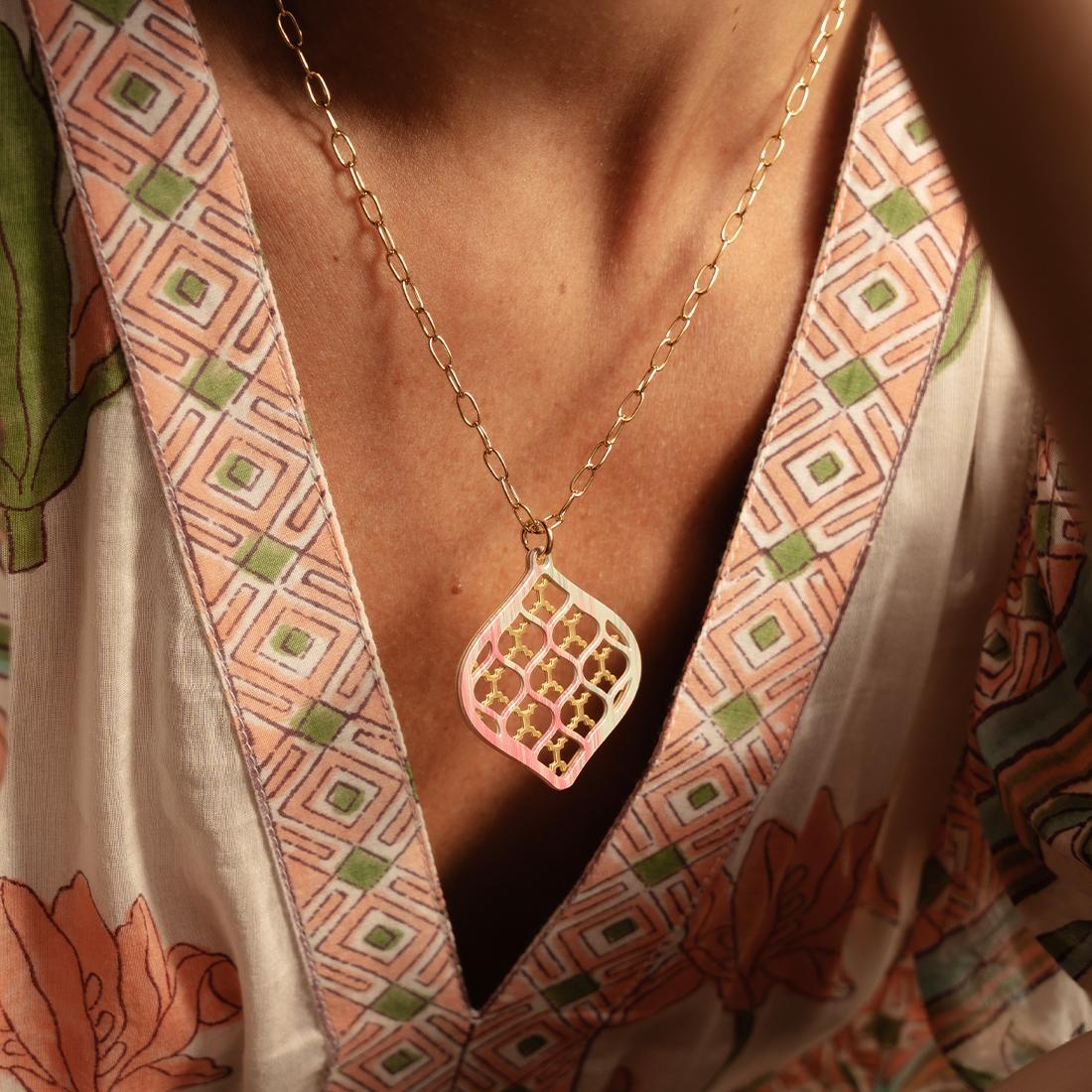 EMBRACE JEWELLERY | Woven Leaves Necklace