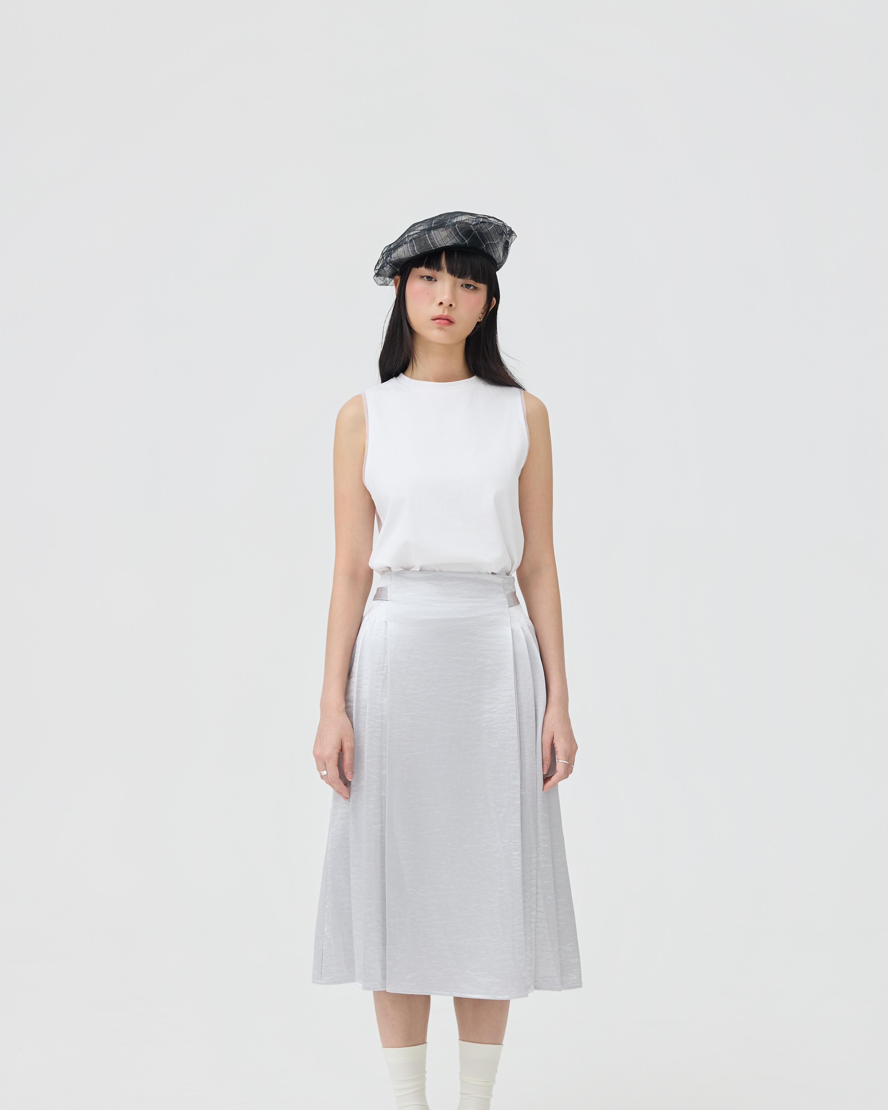 3EIGHTH | Ginrin Skirt In Silver Satin