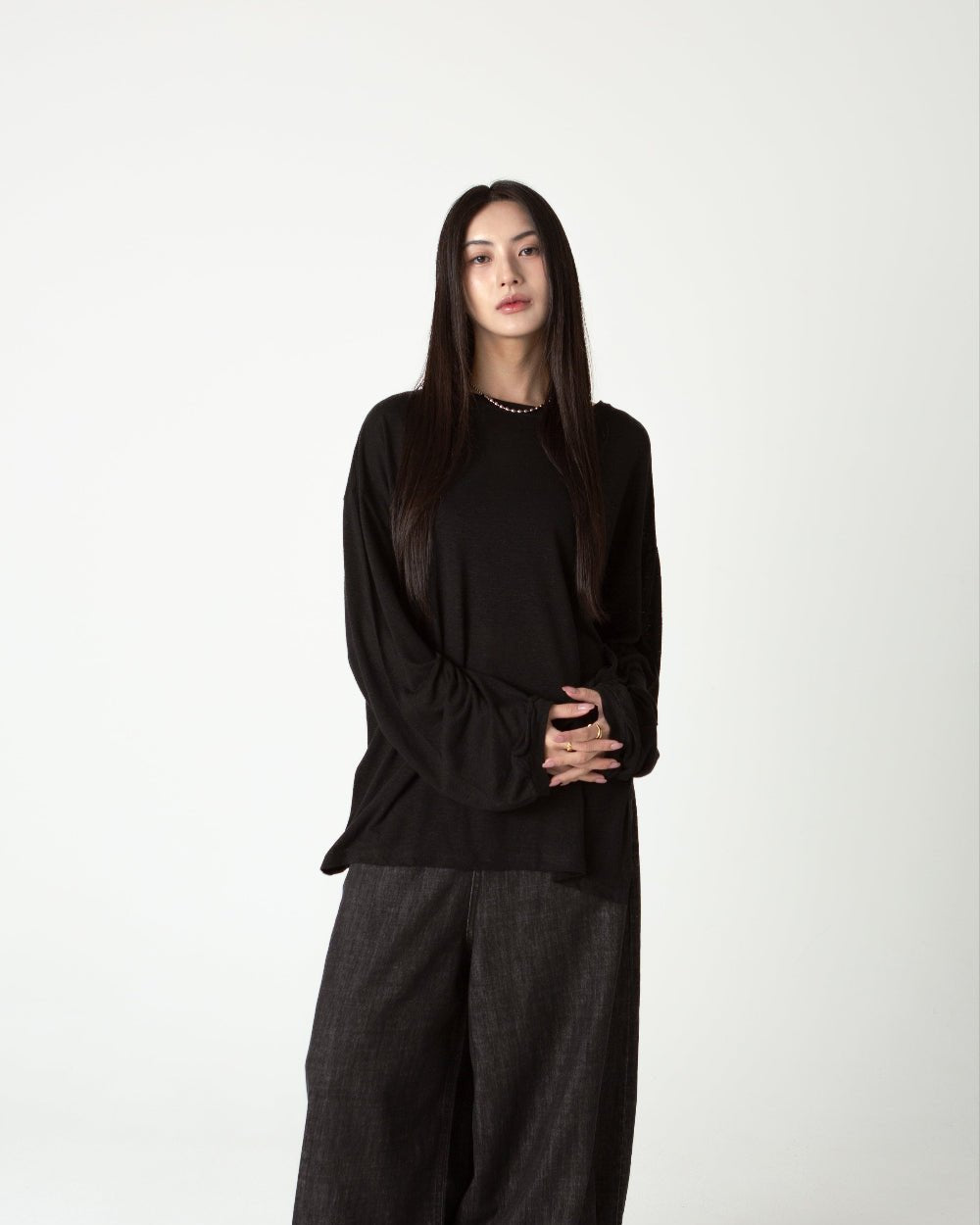 SAERO COLLECTIVE | Myeon Long Sleeve Top | Black