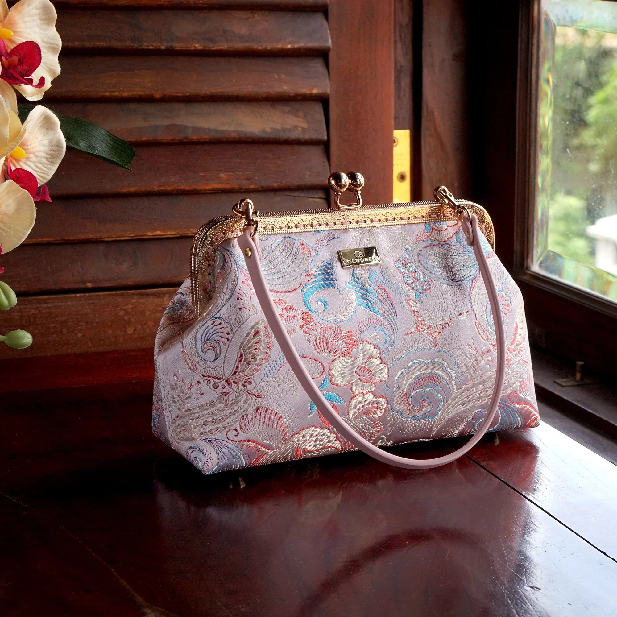COCOONESE | Underarm Bag - Above Butterfly