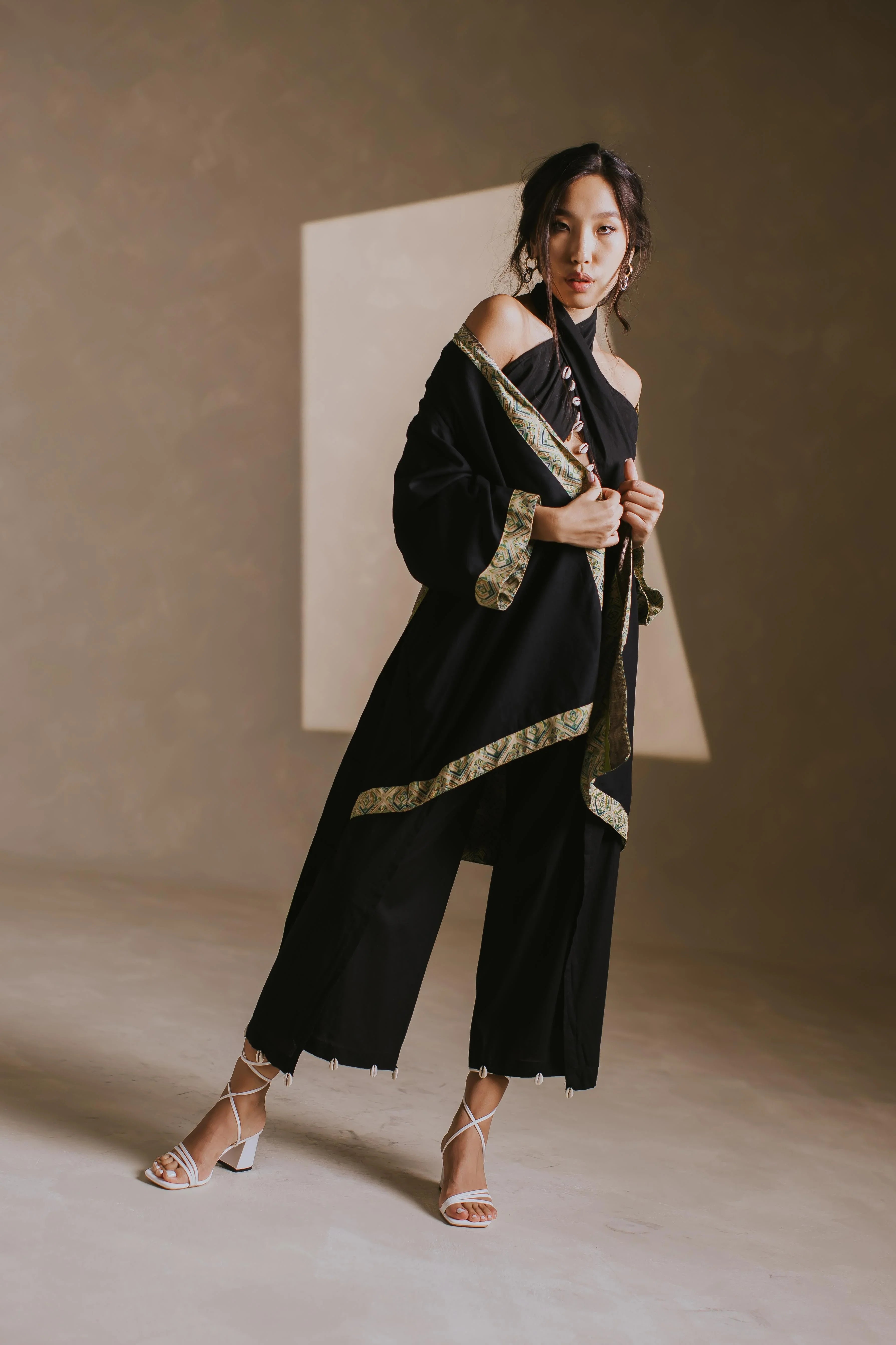 RAJA RANI | Reversible Kimono