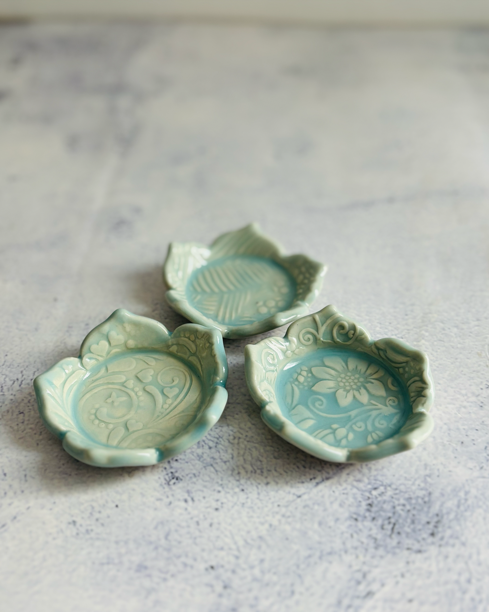 CERAMIC BY JAS | Handmade Ceramic Flower Tealight Holder S