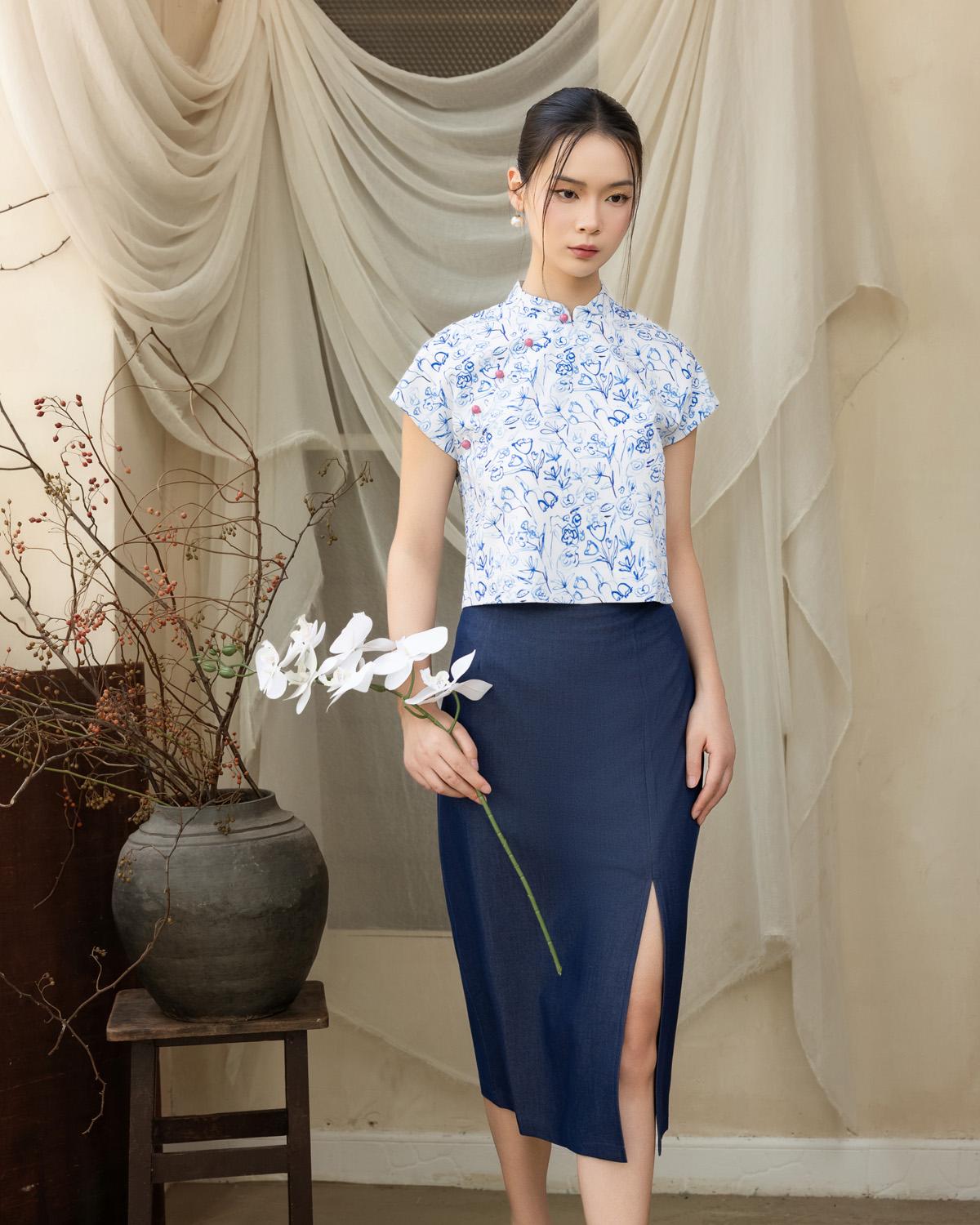 DOTTED LINE | Rita Cheongsam Top