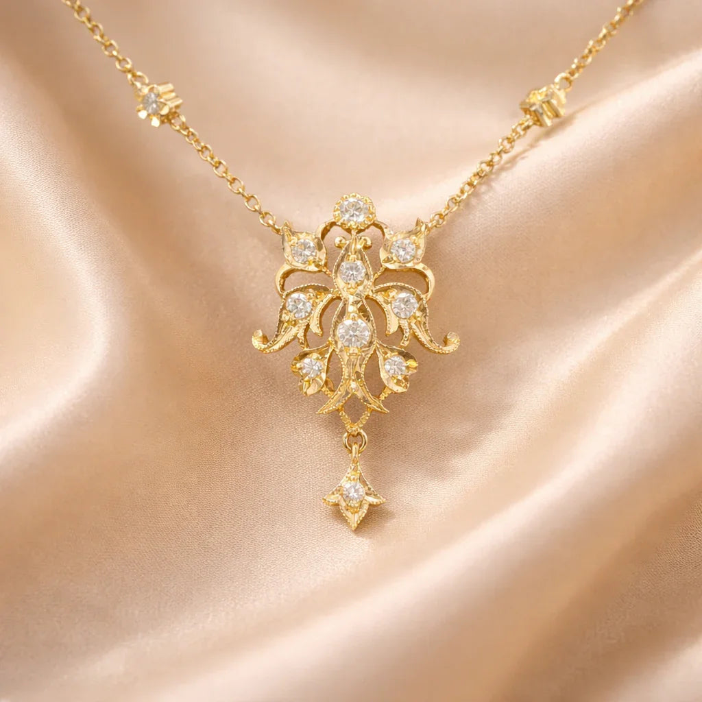 FOUNDATION JEWELLERS | 750 Y/G Peranakan Natural Diamond Pendant On Chain "Flower" Motif 4.45gm, D12 - 0.36ct