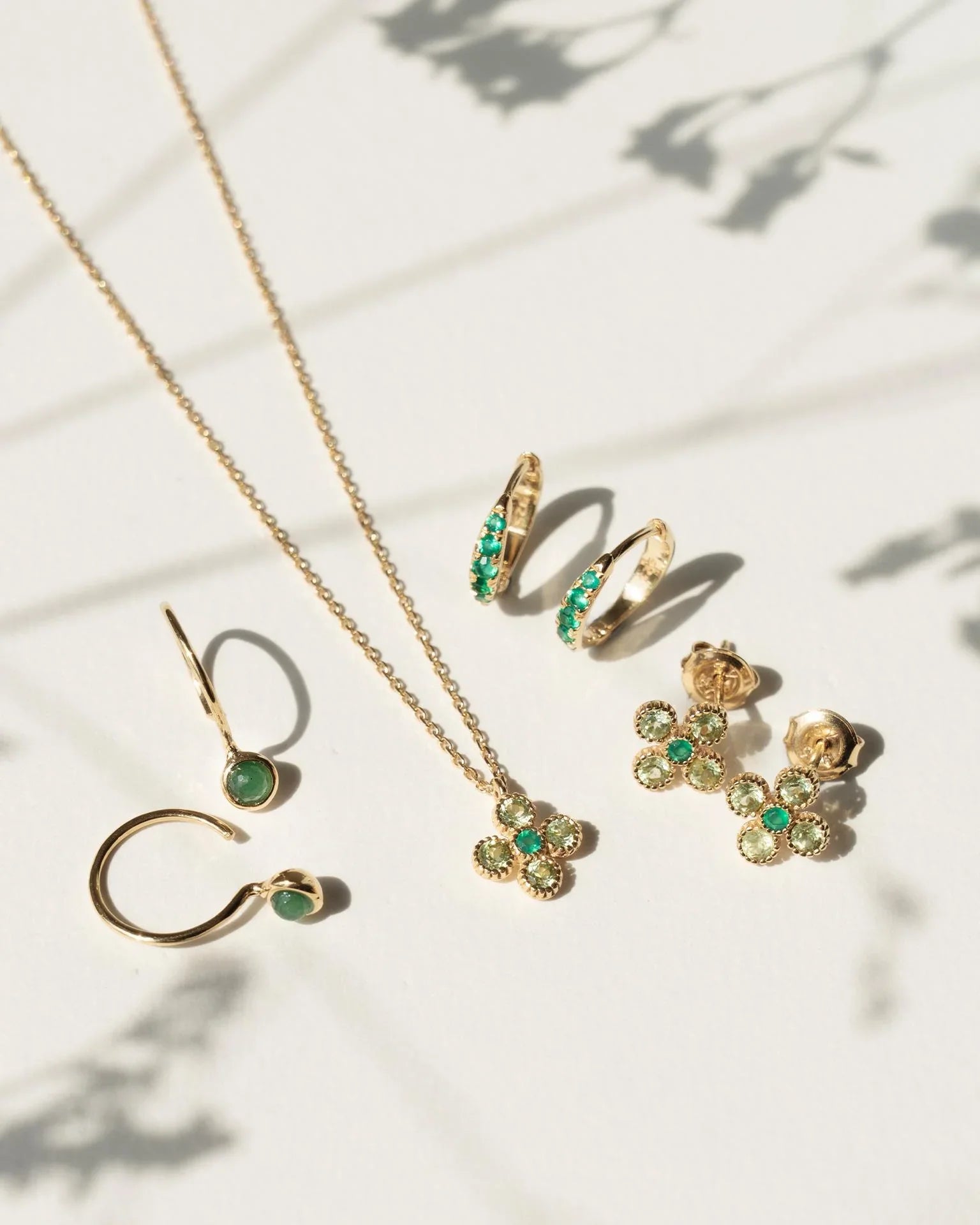 EMBRACE JEWELLERY | Gem Bloom Necklace With Peridot