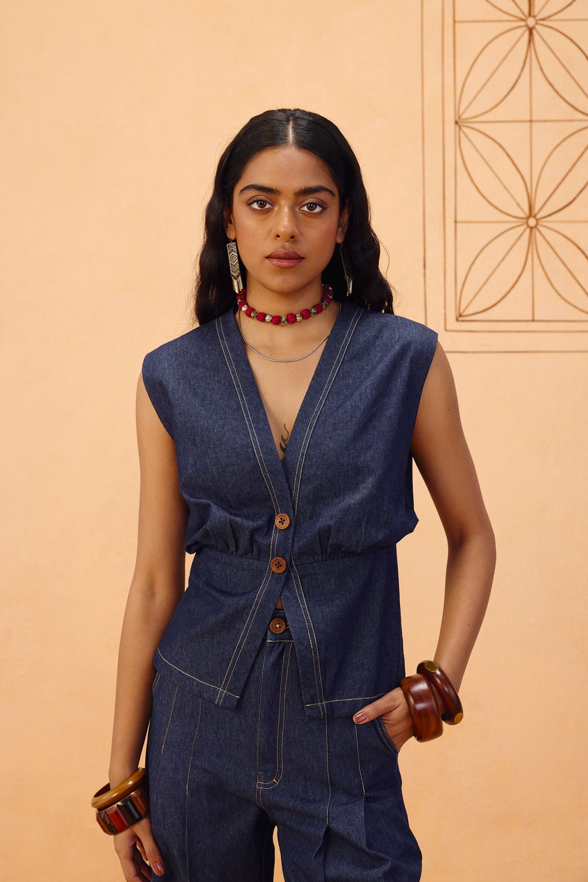 SUI | The Timeless Sustainable Denim Waistcoat