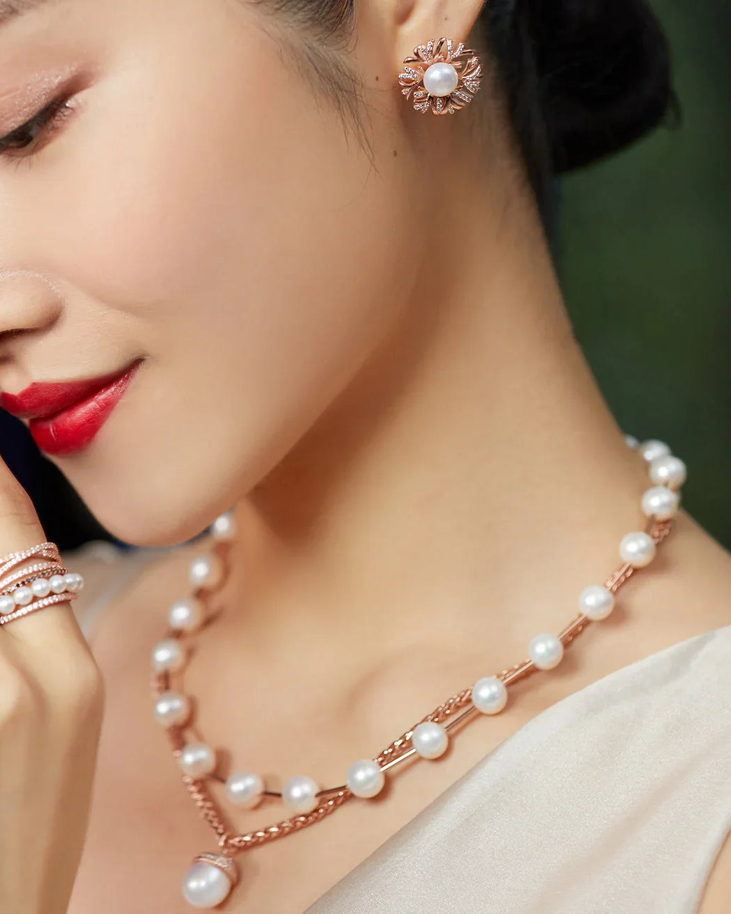 PEARLY LUSTRE | Asian Civilisations Museum Freshwater Pearl Necklace WN00218 | ACM Collection