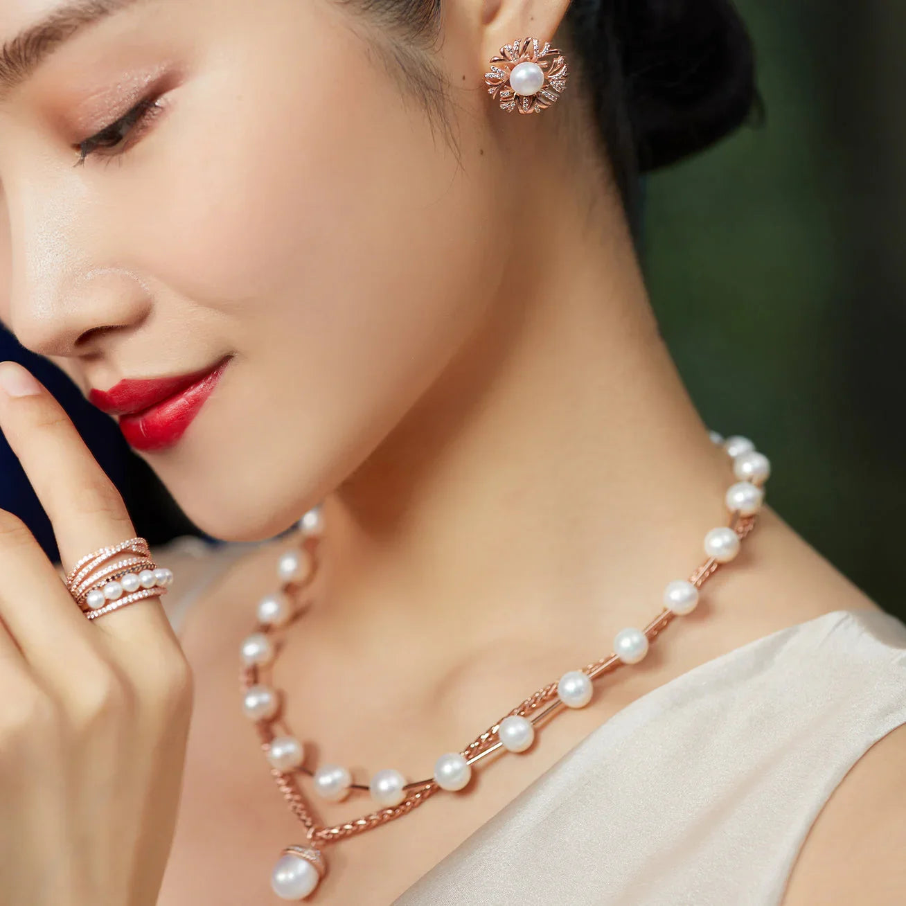 PEARLY LUSTRE | Asian Civilisations Museum Freshwater Pearl Necklace WN00218 | ACM Collection