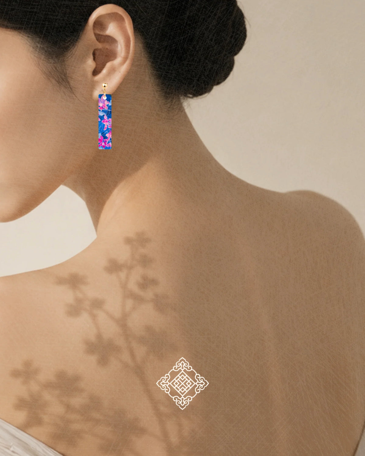 THE ANTECEDENT STORE | Vanda Miss Joaquim Orchid Earrings