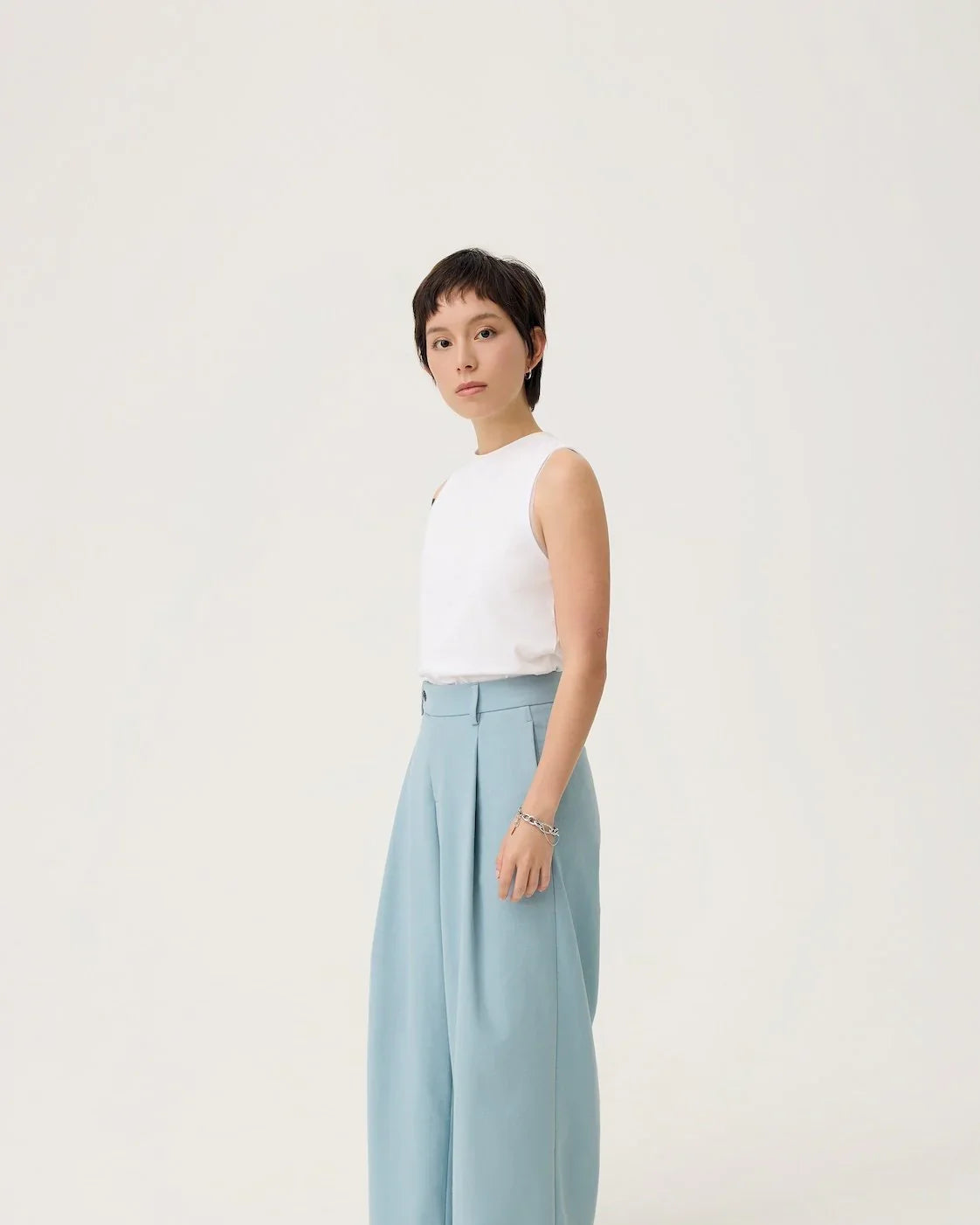 3EIGHTH | Nagare Pleat Trousers in Steel Blue