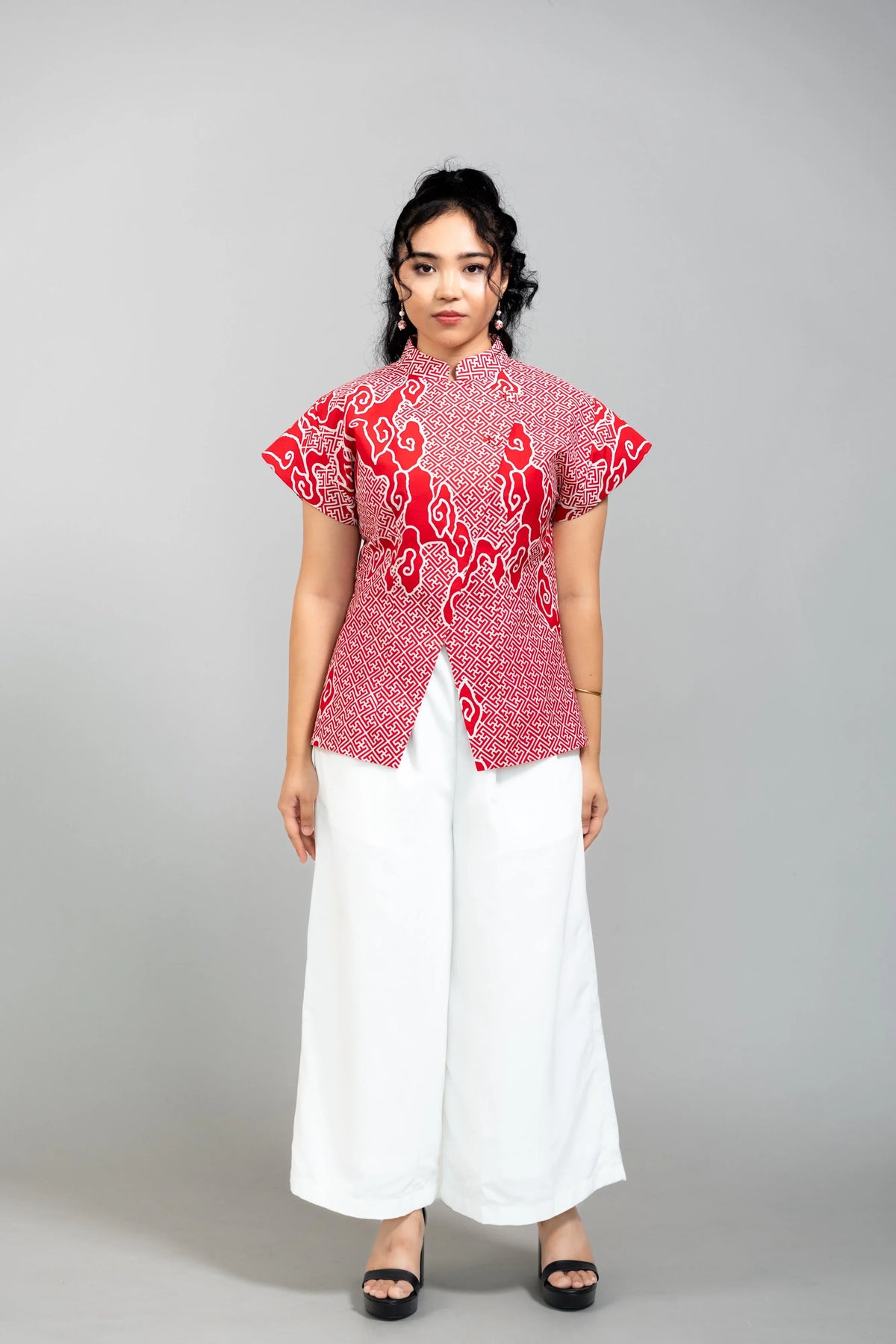 STUDIO GYPSIED | Batik Kebaya Temasek In Tumbuh Saga Seed Red