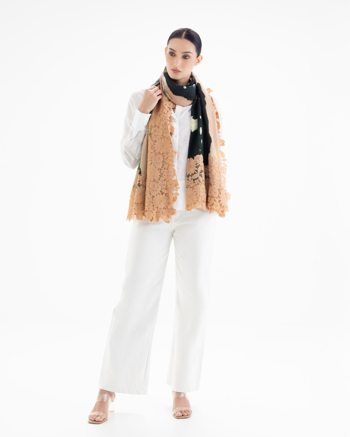 QUEENMARK | AN Assorted Lace Print Crystal Shawl Dark Green Peach