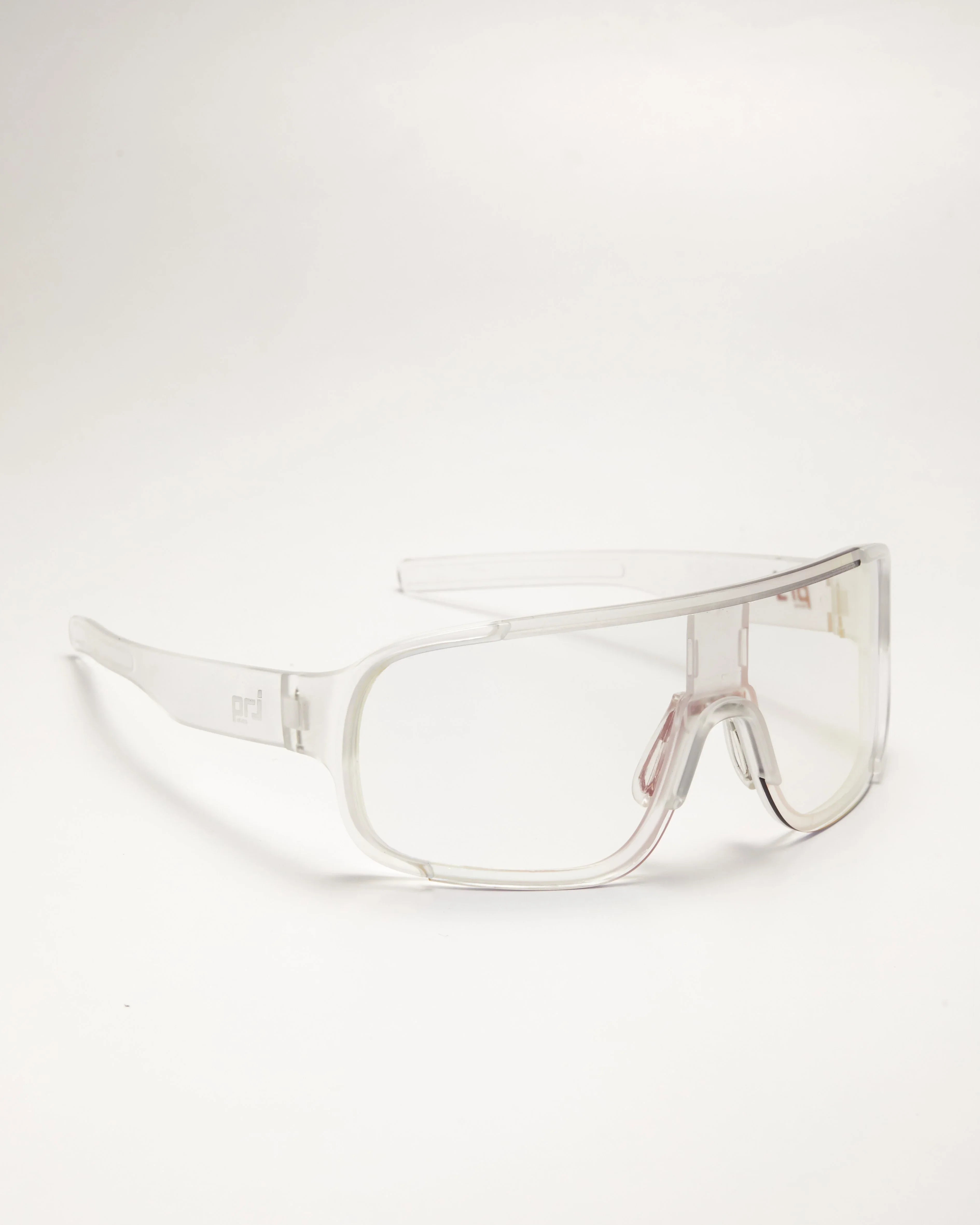 PROJET1826 | FEARGHUS Photochromic Day/Night Sunglasses Clear/Red