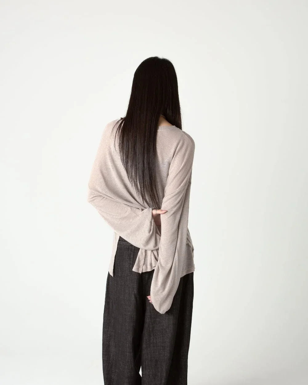 SAERO COLLECTIVE | Myeon Long Sleeve Top | Pink Beige